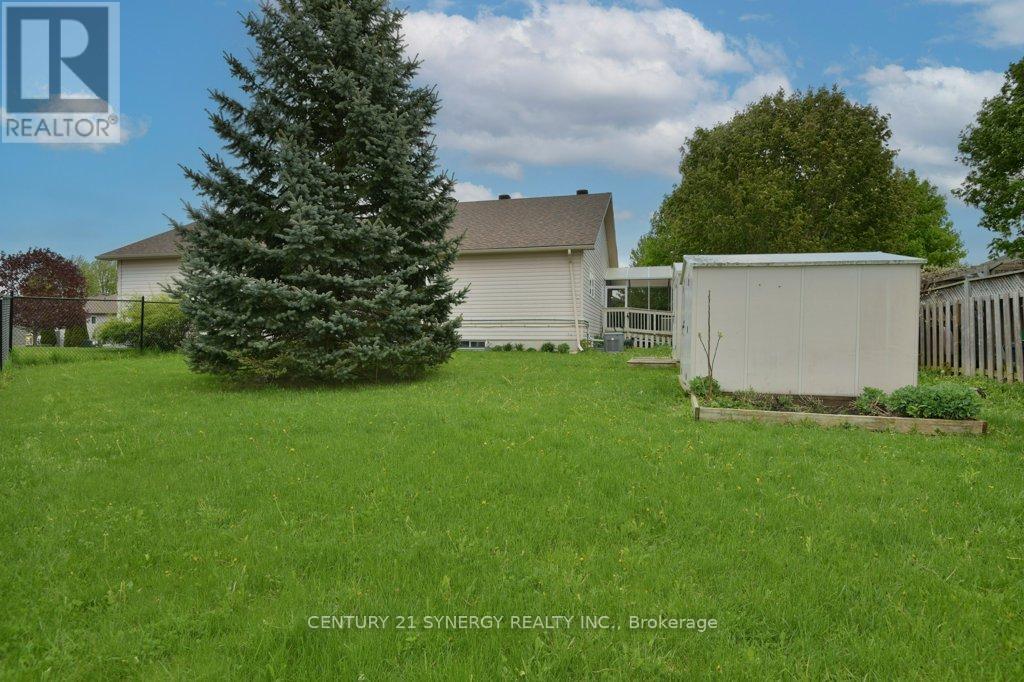145 Vaughan Street, Mississippi Mills, Ontario  K0A 1A0 - Photo 39 - X12071609