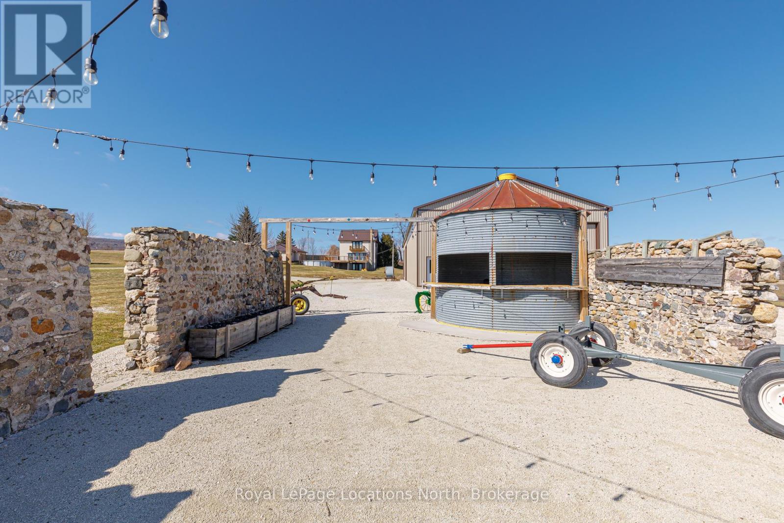 1931 Conc 10 Nottawasaga Concession W, Clearview, Ontario  L0M 1P0 - Photo 47 - S12066207