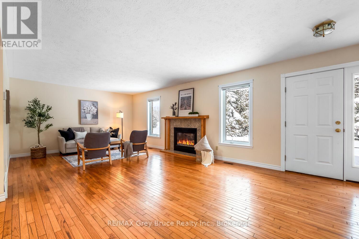 109 Alexandria St Street, Georgian Bluffs, Ontario  N0H 1S0 - Photo 22 - X11940179