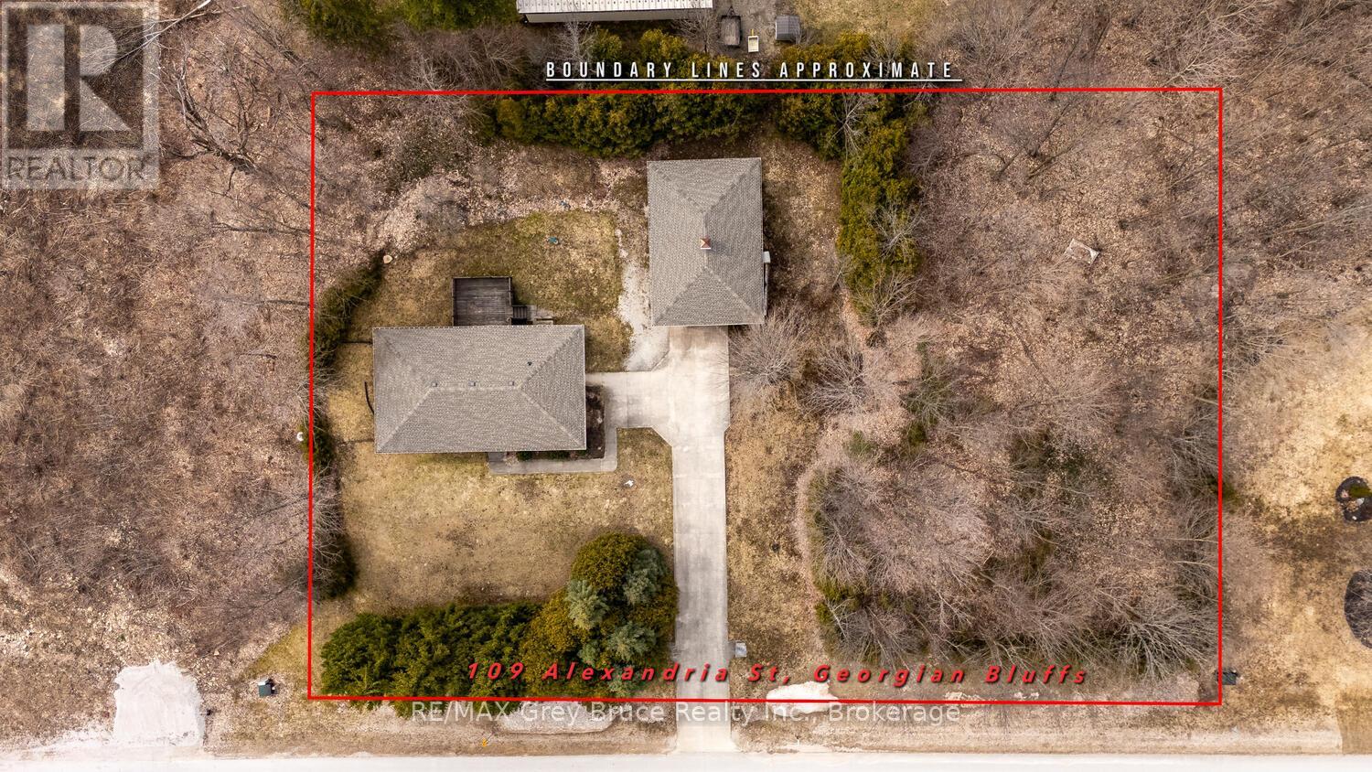 109 Alexandria St Street, Georgian Bluffs, Ontario  N0H 1S0 - Photo 3 - X11940179