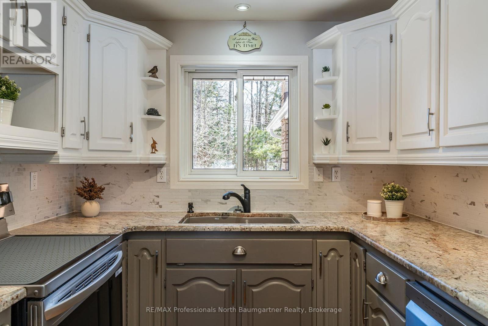 33 Grove Lane, Bancroft, Ontario  K0L 2L0 - Photo 20 - X12071143