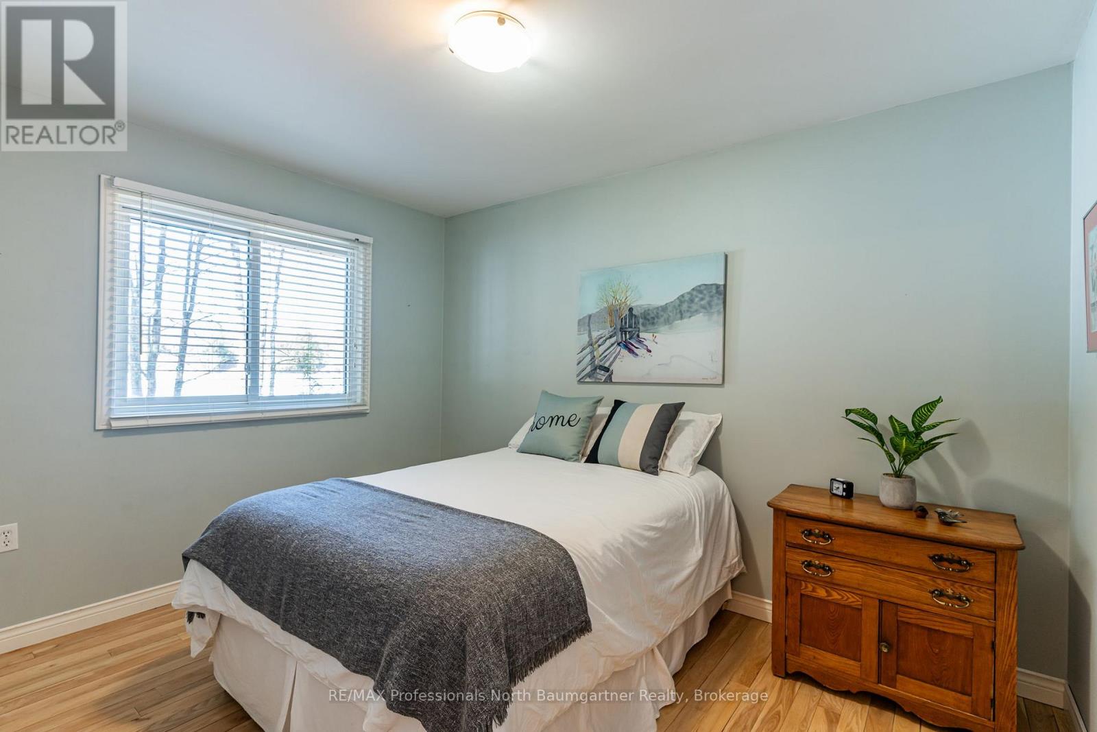33 Grove Lane, Bancroft, Ontario  K0L 2L0 - Photo 25 - X12071143
