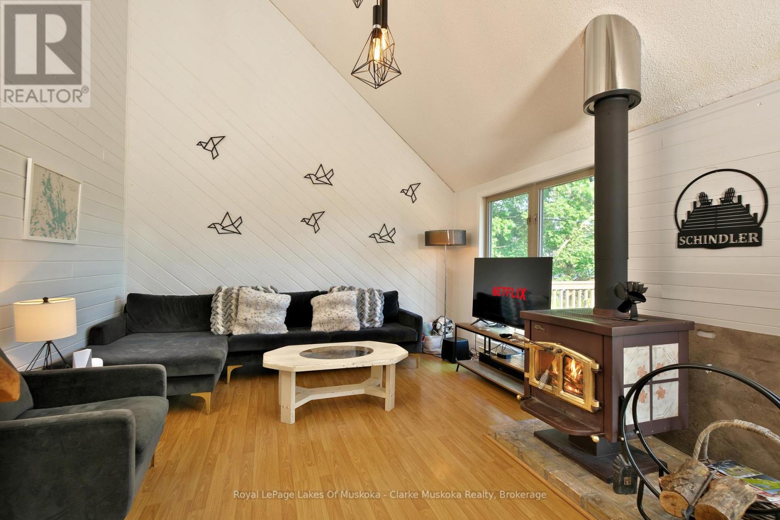 800 Haskett's Drive, Georgian Bay, Ontario  L0K 1S0 - Photo 16 - X12071651