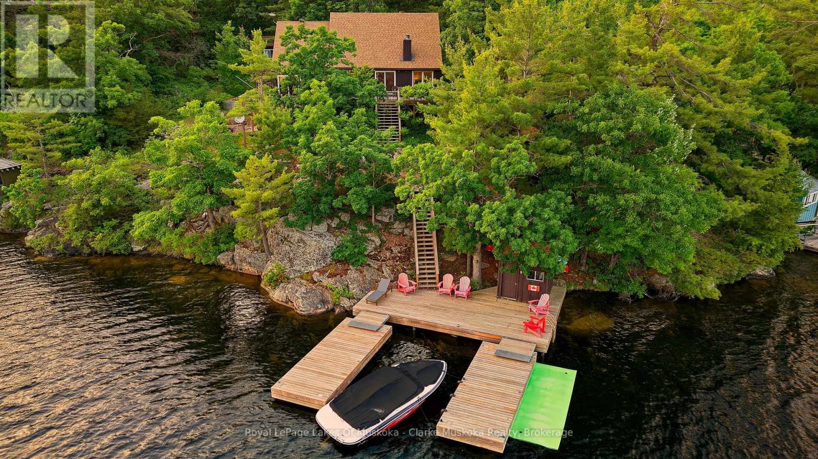 800 Haskett's Drive, Georgian Bay, Ontario  L0K 1S0 - Photo 2 - X12071651