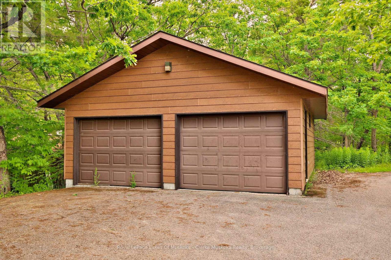 800 Haskett's Drive, Georgian Bay, Ontario  L0K 1S0 - Photo 29 - X12071651