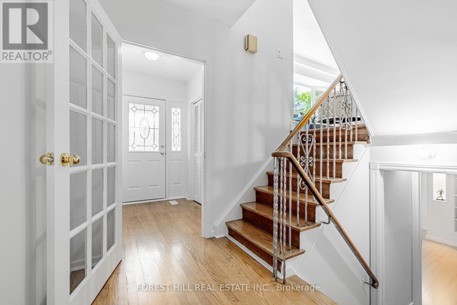 Property at 4 DALMENY ROAD image 2