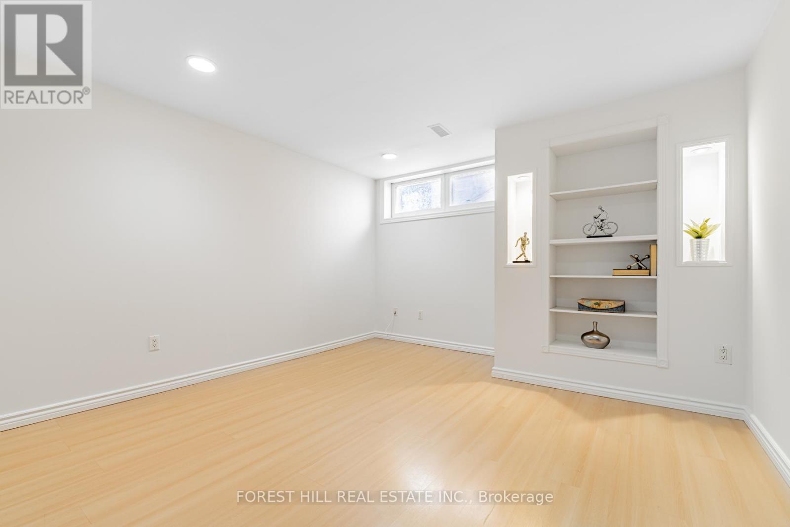 4 Dalmeny Road, Markham, Ontario  L3T 1L9 - Photo 23 - N12071692