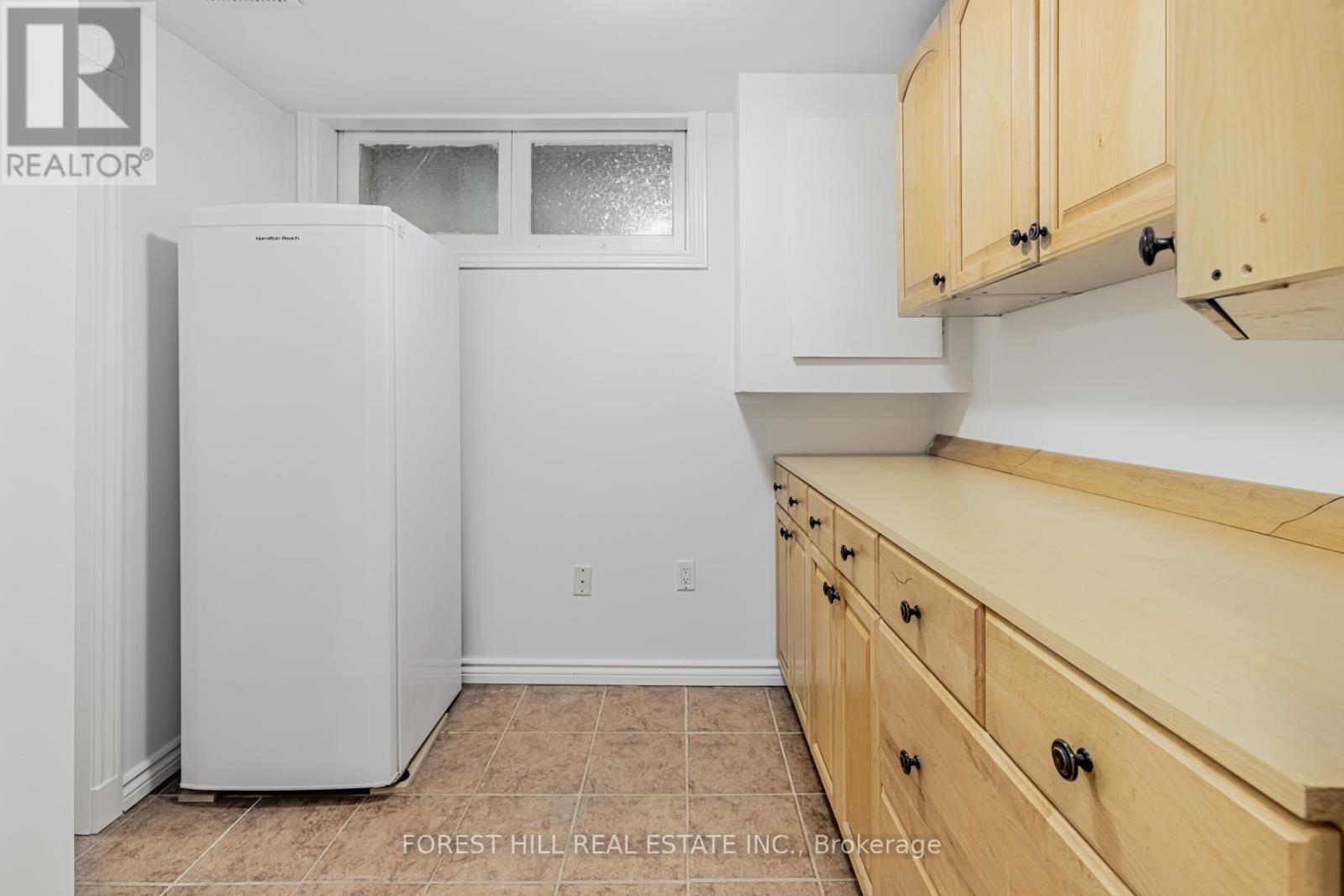 4 Dalmeny Road, Markham, Ontario  L3T 1L9 - Photo 24 - N12071692