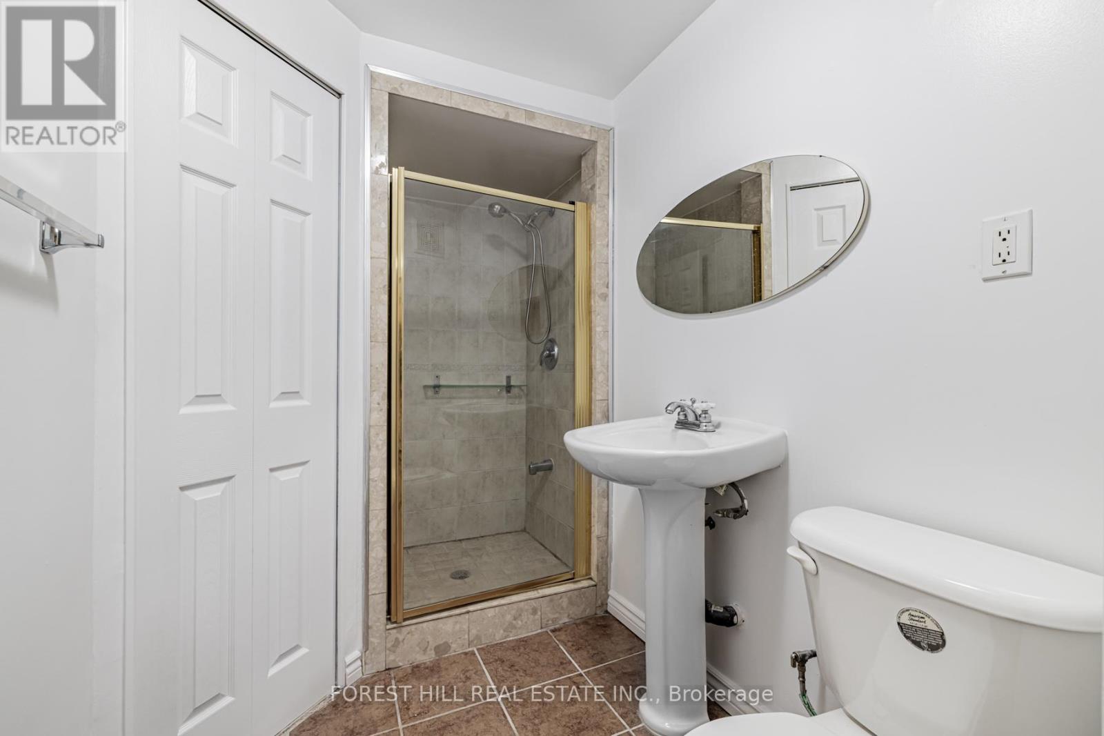 4 Dalmeny Road, Markham, Ontario  L3T 1L9 - Photo 25 - N12071692