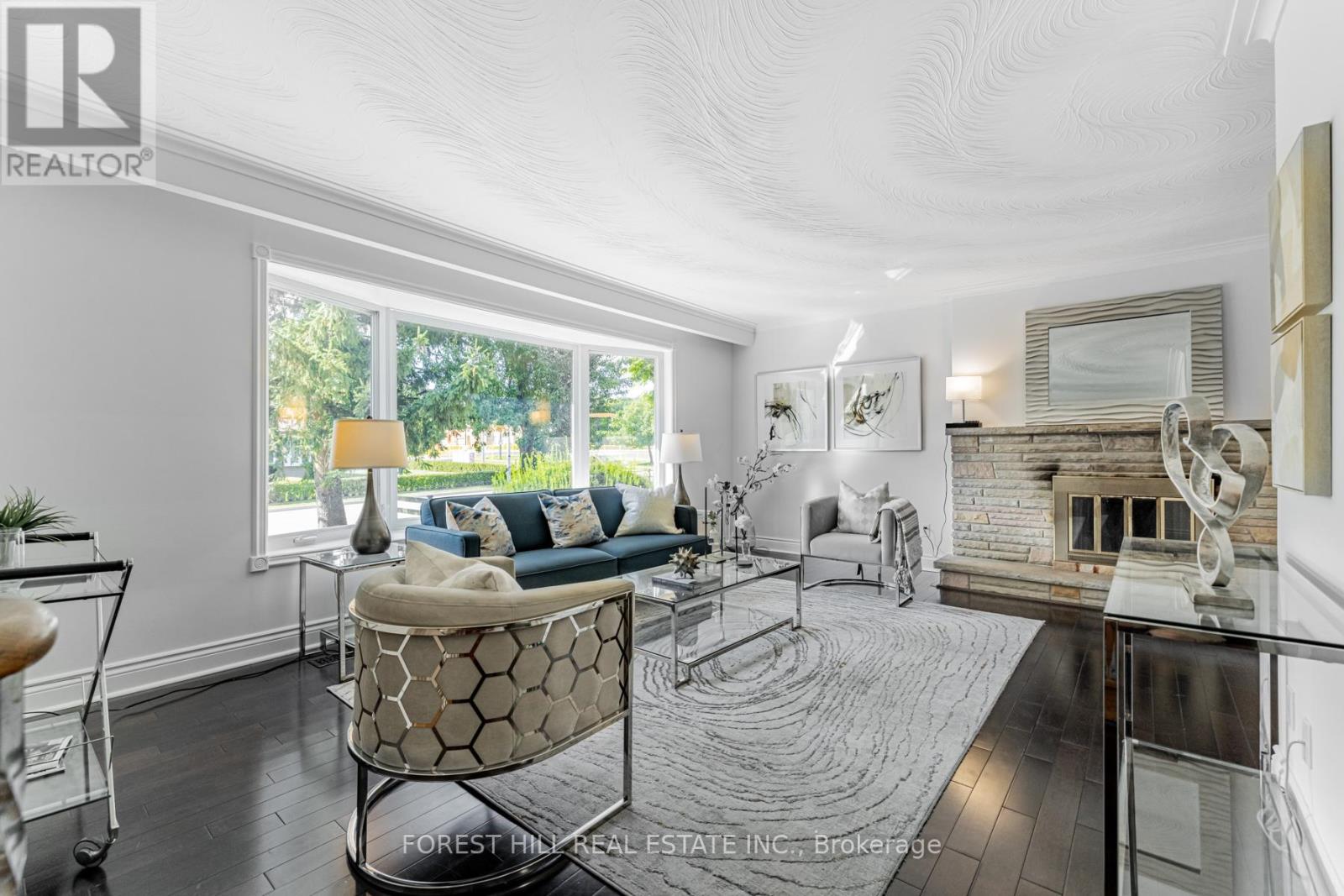 Property at 4 DALMENY ROAD image 3