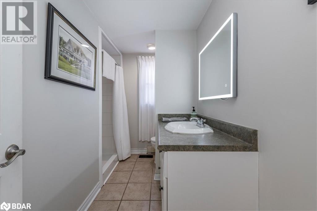 Property at 146 CARMICHAEL Crescent image 4