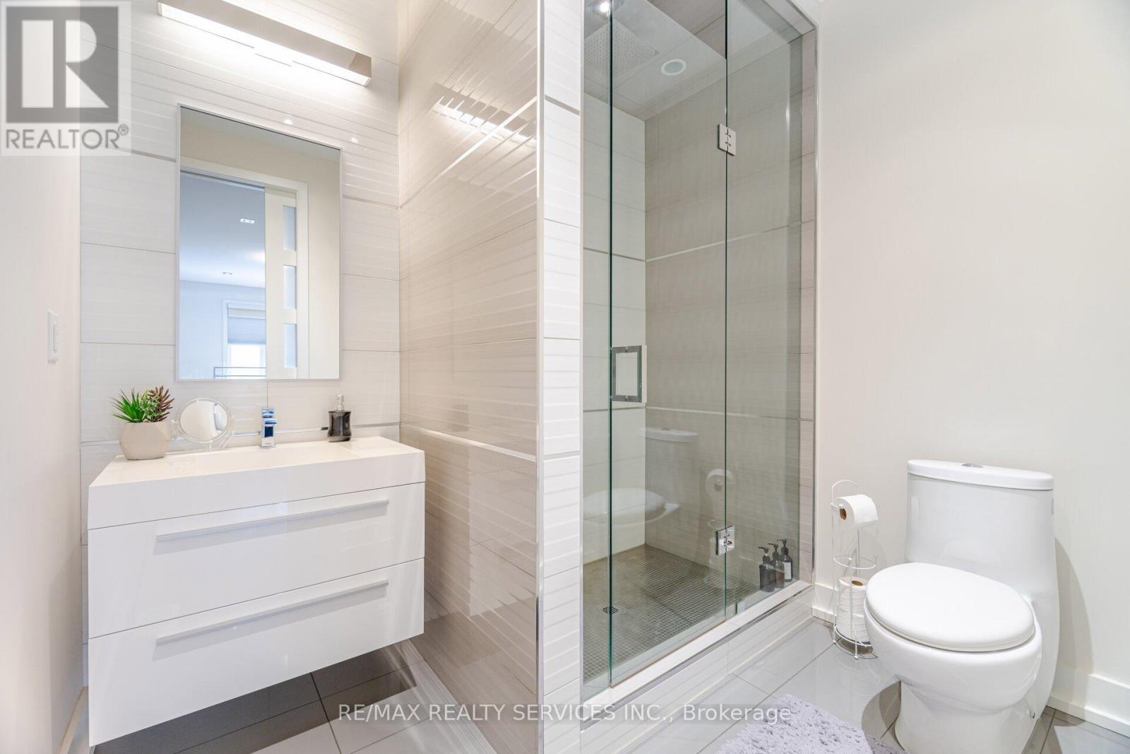 685 Montbeck Crescent, Mississauga (Lakeview), Ontario  L5G 1P4 - Photo 27 - W12071567