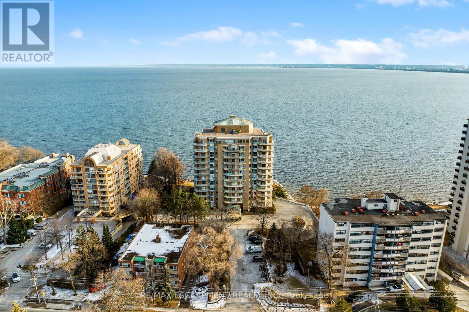 403 - 2190 Lakeshore Road, Burlington, Ontario  L7R 4K1 - Photo 34 - W12071602