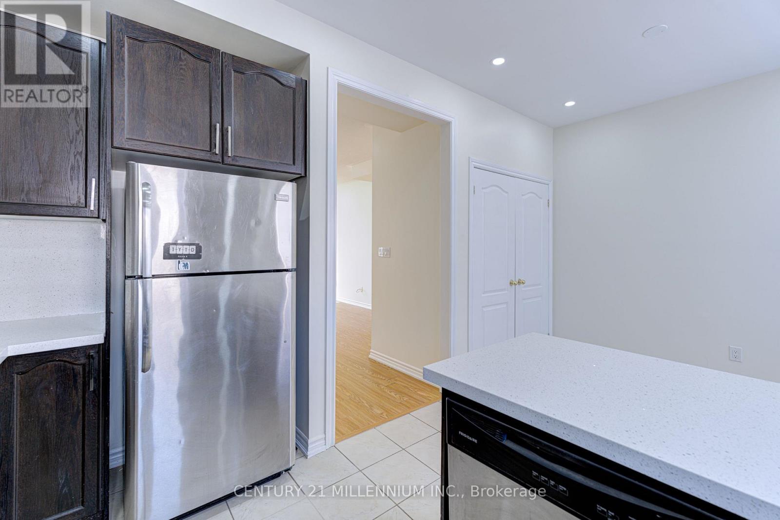 3 Hobart Gardens, Brampton, Ontario  L6X 0J1 - Photo 20 - W12071621