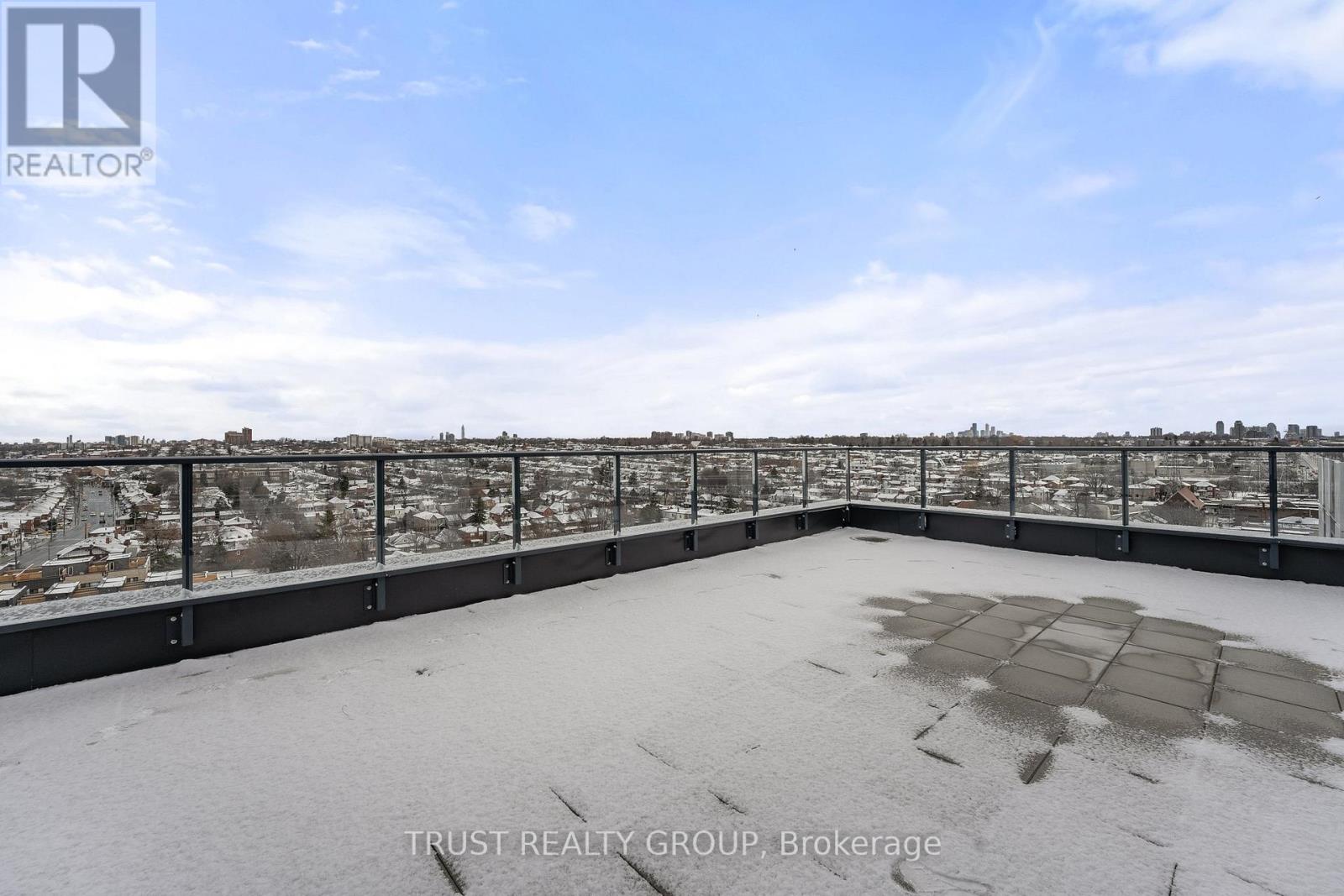 1102 - 1808 St. Clair Avenue W, Toronto, Ontario  M6N 0C1 - Photo 17 - W12071635