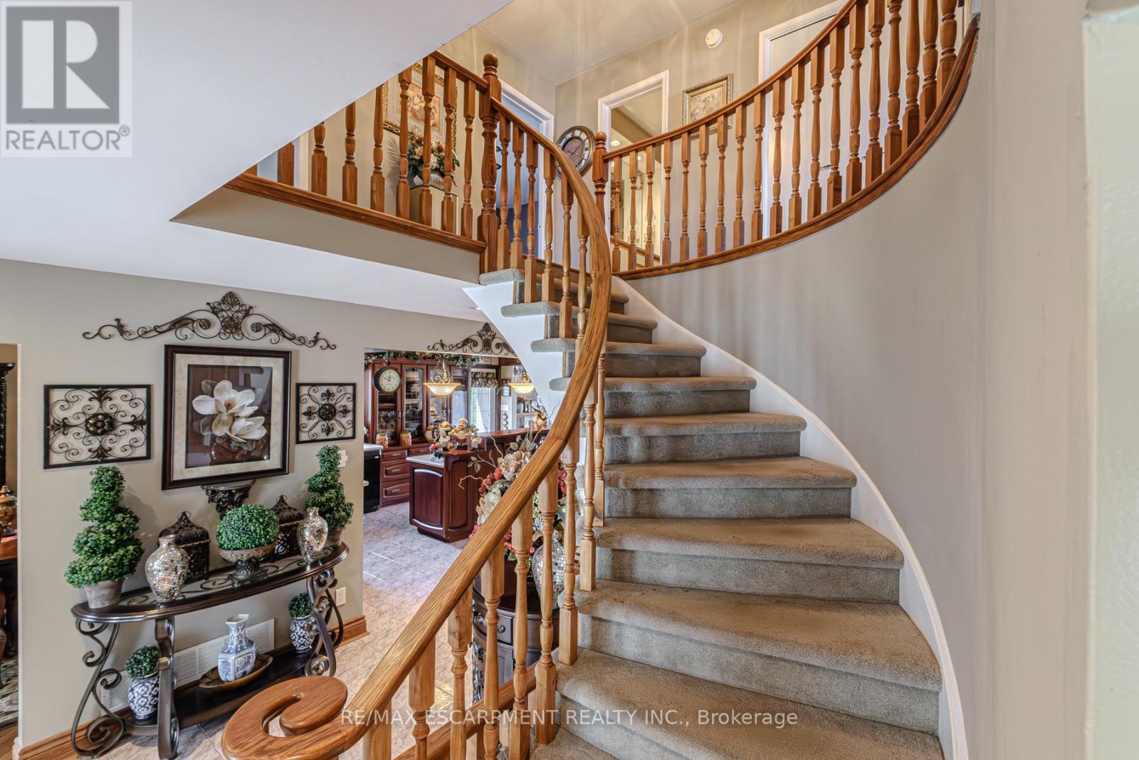 136 Country Club Drive, Hamilton, Ontario  L8K 5W2 - Photo 23 - X12071592