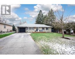 6 CHARLES STREET, East Gwillimbury, Ontario