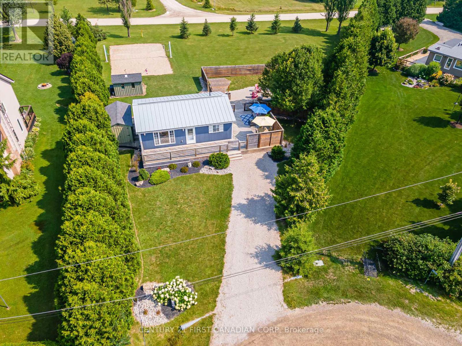 33822 Darryl Court, Bluewater (Hay), Ontario  N0M 2T0 - Photo 34 - X12071815