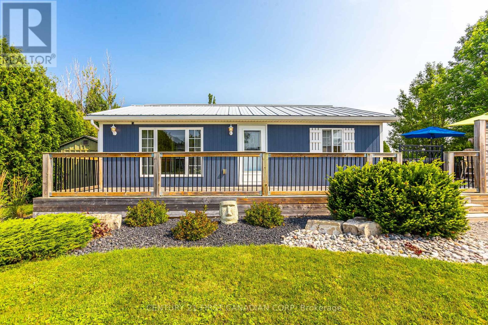 33822 Darryl Court, Bluewater (Hay), Ontario  N0M 2T0 - Photo 7 - X12071815