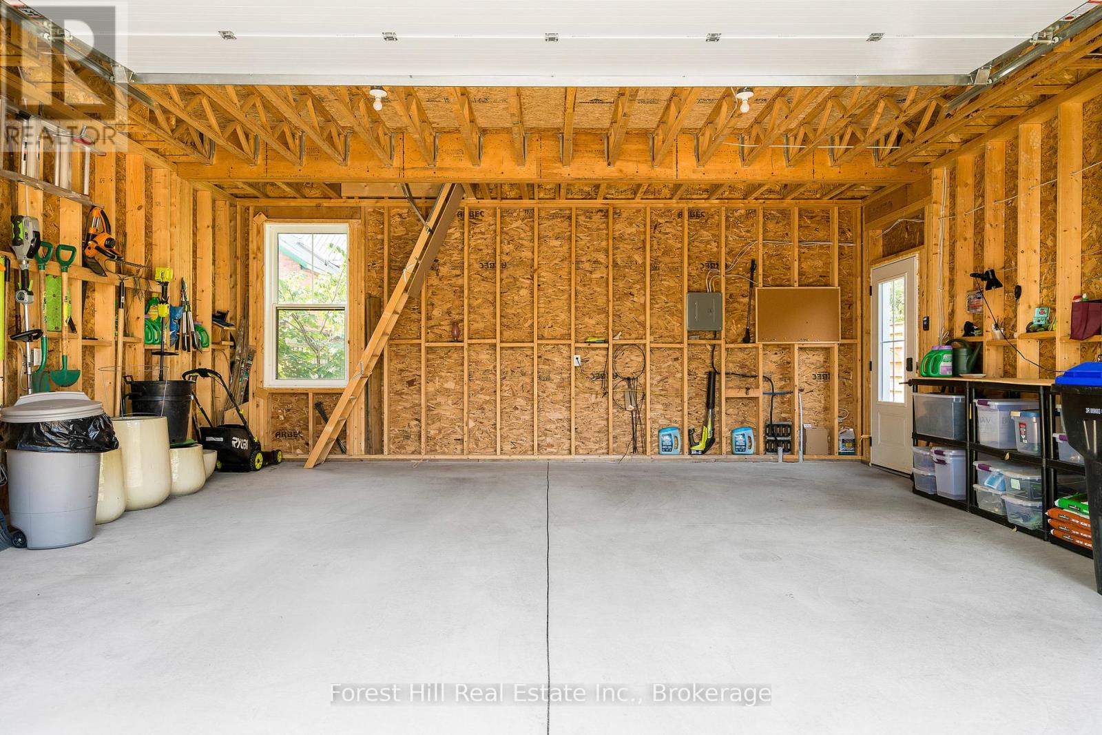 97 Beech Street, Collingwood, Ontario  L9Y 2T2 - Photo 34 - S12071823