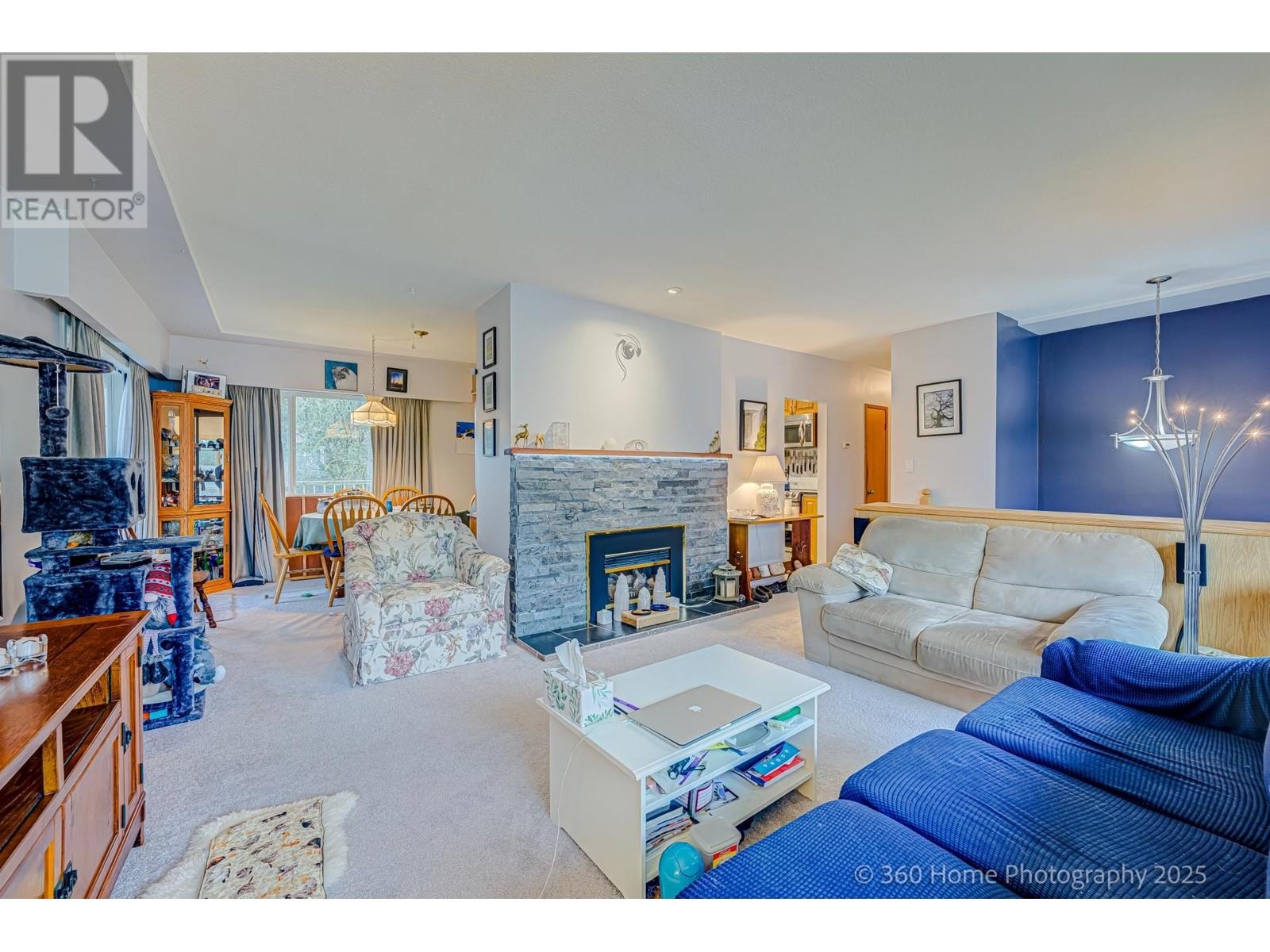 729 Accacia Avenue, Coquitlam, British Columbia  V3J 2E6 - Photo 8 - R2988060