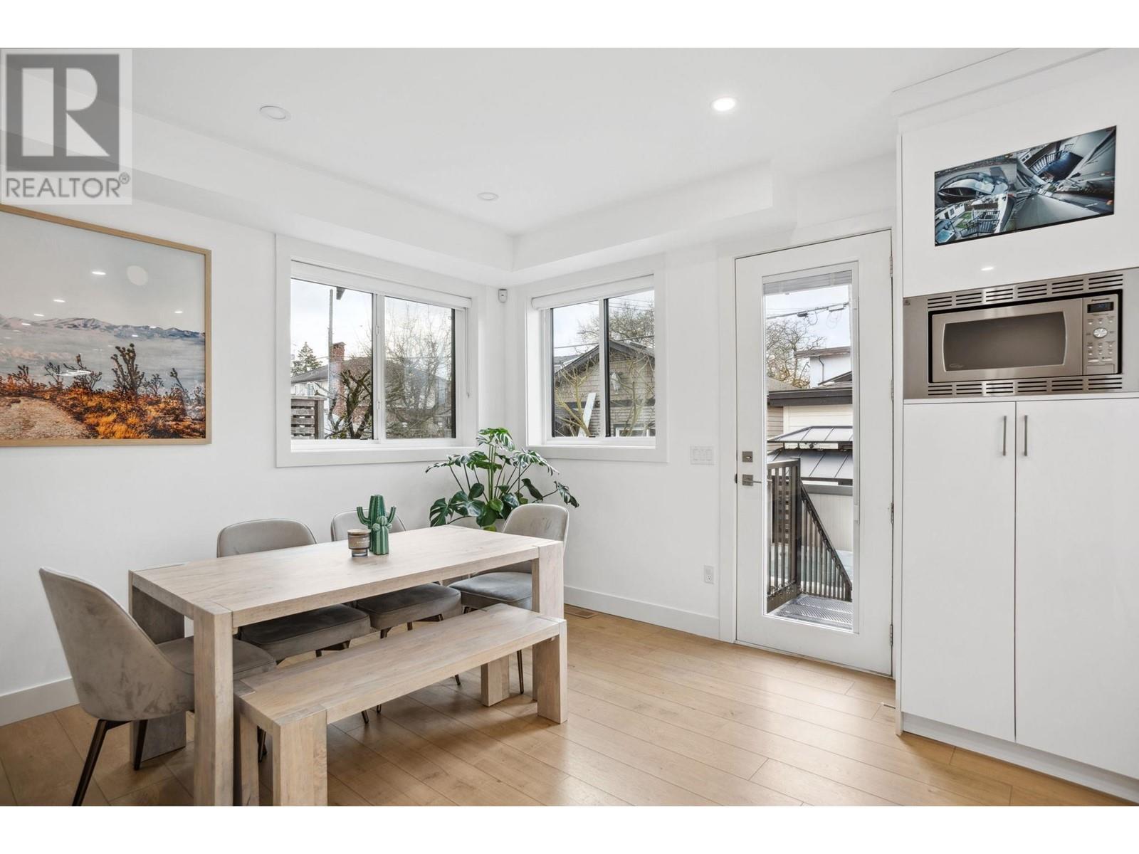 1579 Rupert Street, Vancouver, British Columbia  V5K 4L9 - Photo 5 - R2988227