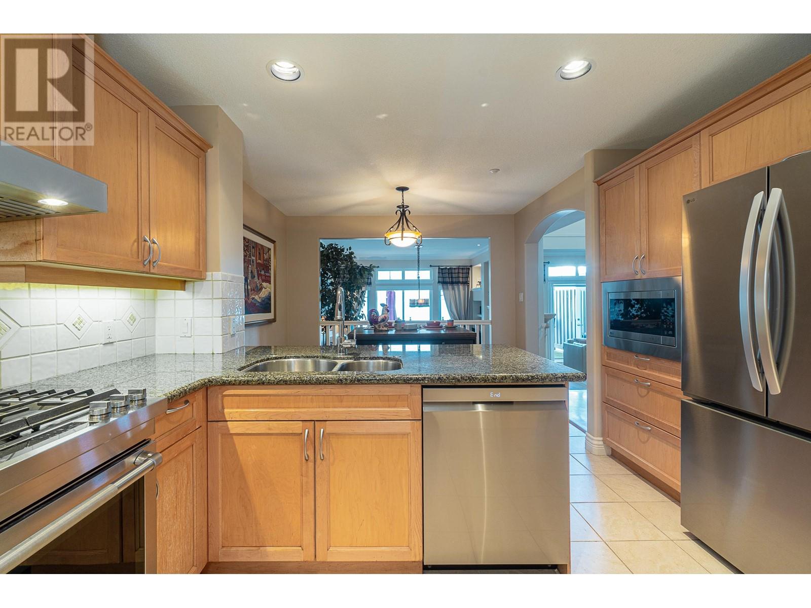 10 Beach Drive, Furry Creek, British Columbia  V0N 3Z1 - Photo 12 - R2988231