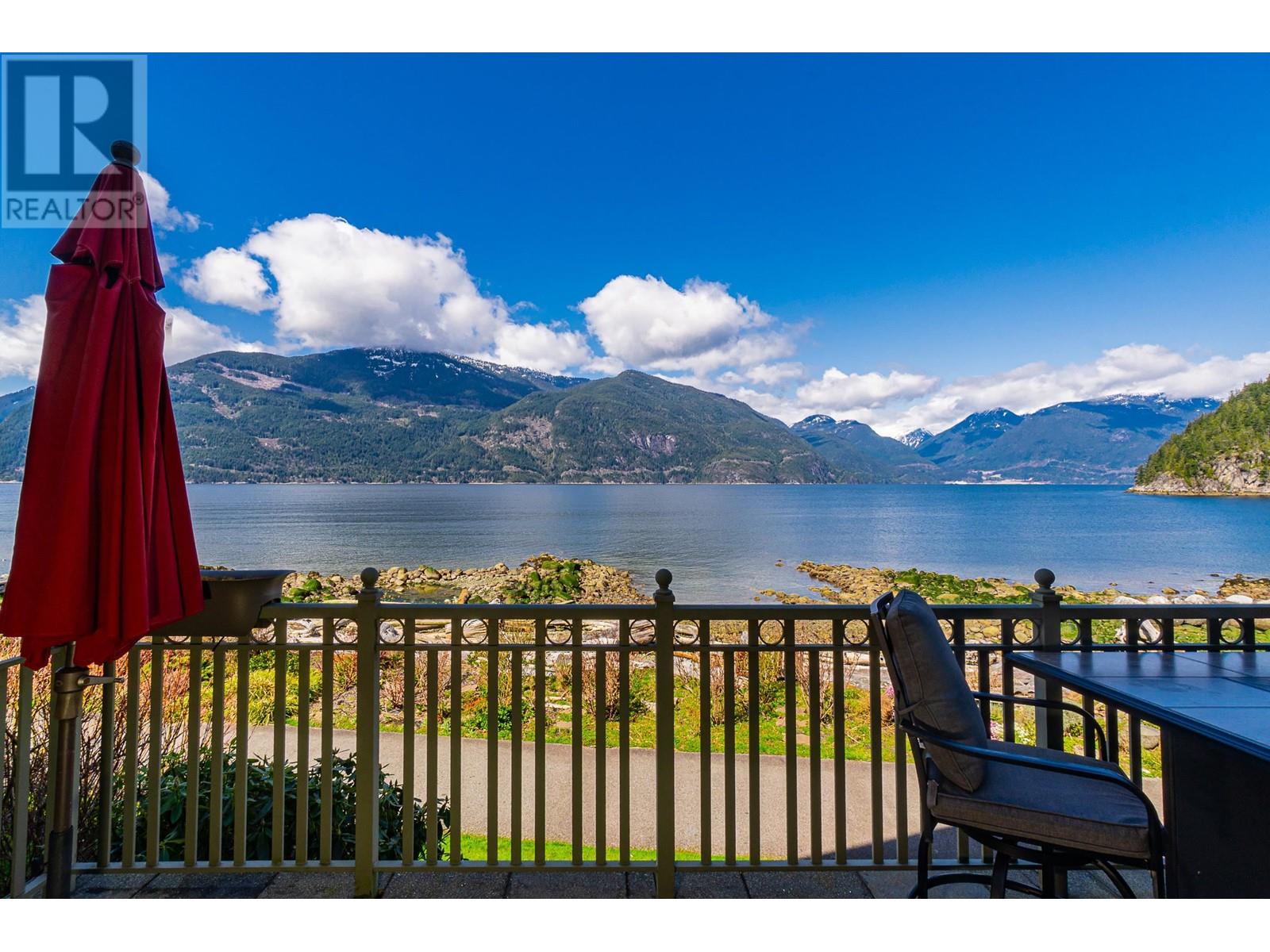 10 Beach Drive, Furry Creek, British Columbia  V0N 3Z1 - Photo 13 - R2988231