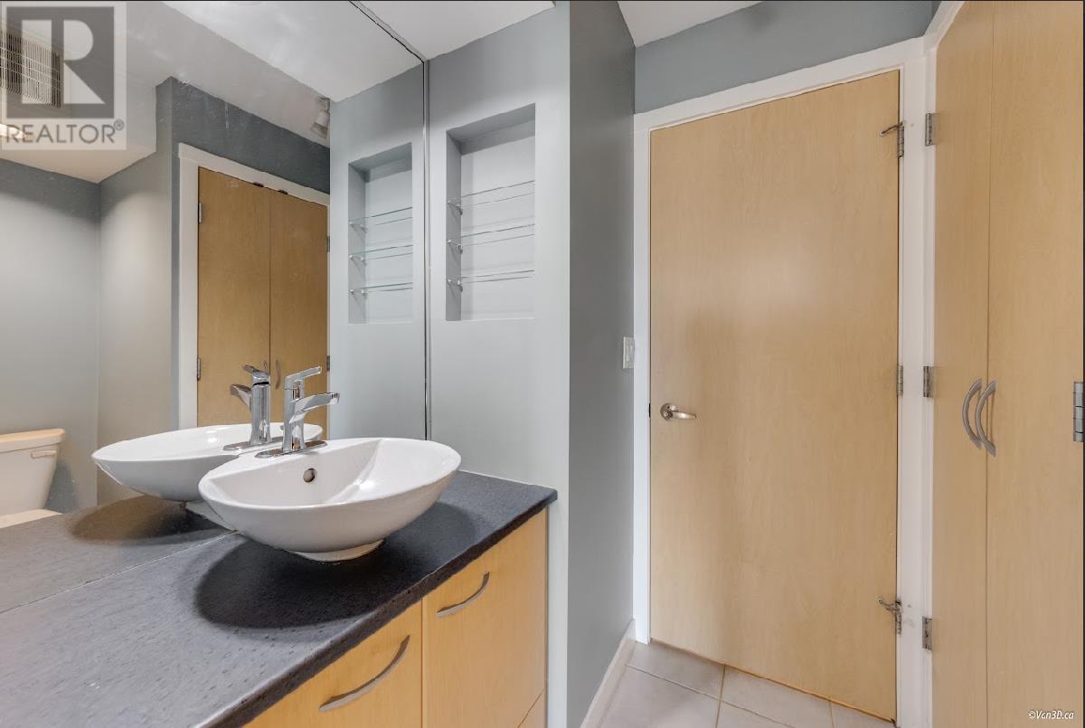 1204 969 Richards Street, Vancouver, British Columbia  V6B 1A8 - Photo 8 - R2988237