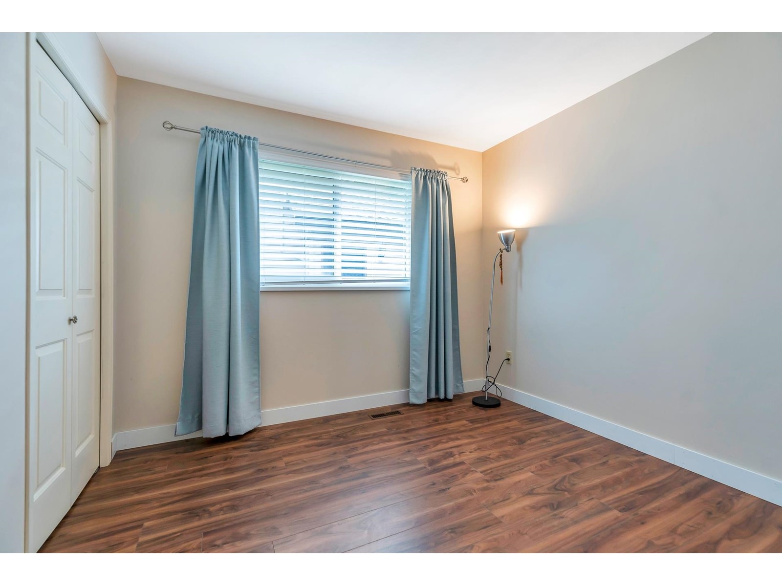 14961 20a Avenue, Surrey, British Columbia  V4A 8G1 - Photo 17 - R2987382