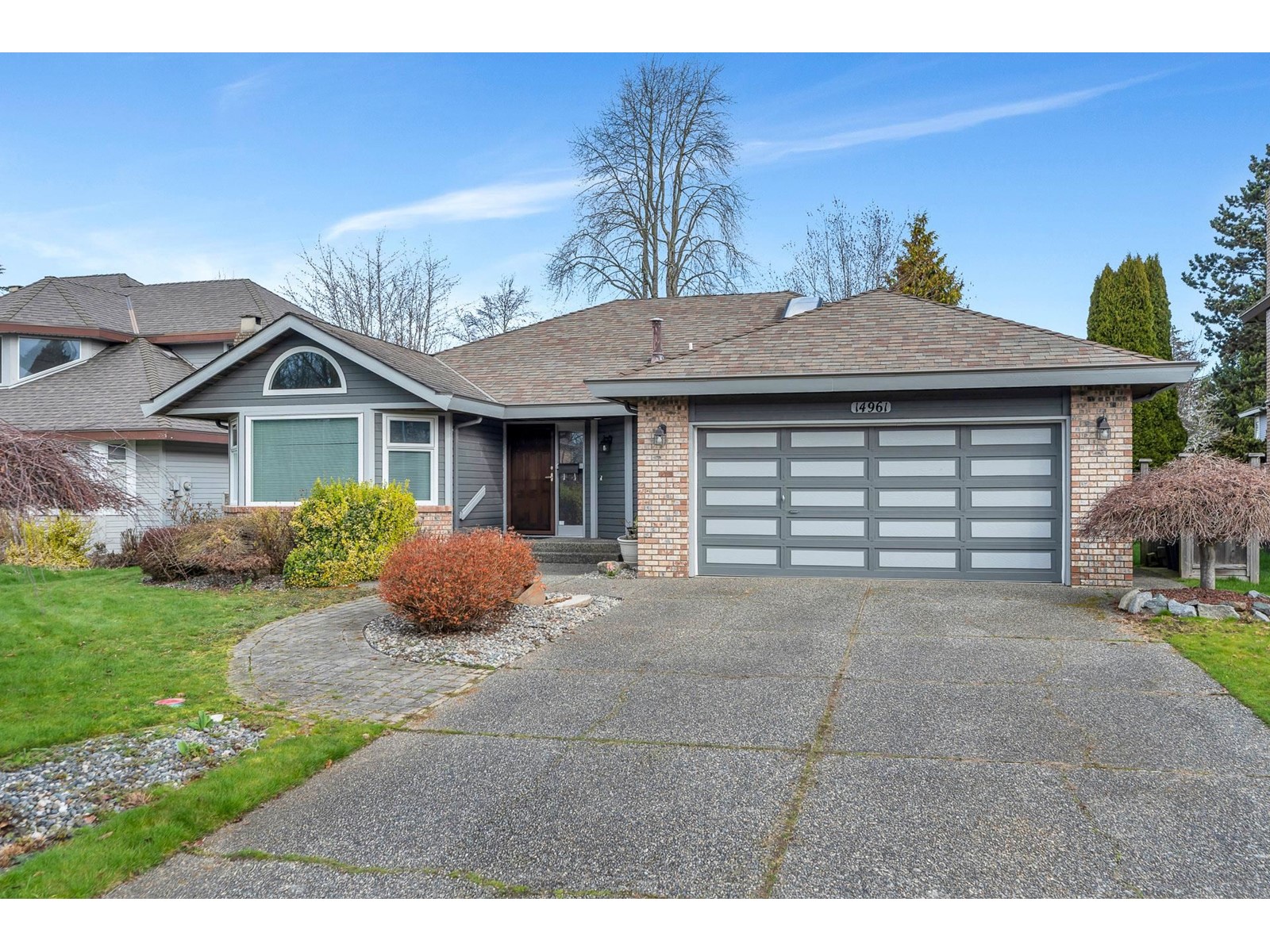 14961 20a Avenue, Surrey, British Columbia  V4A 8G1 - Photo 2 - R2987382