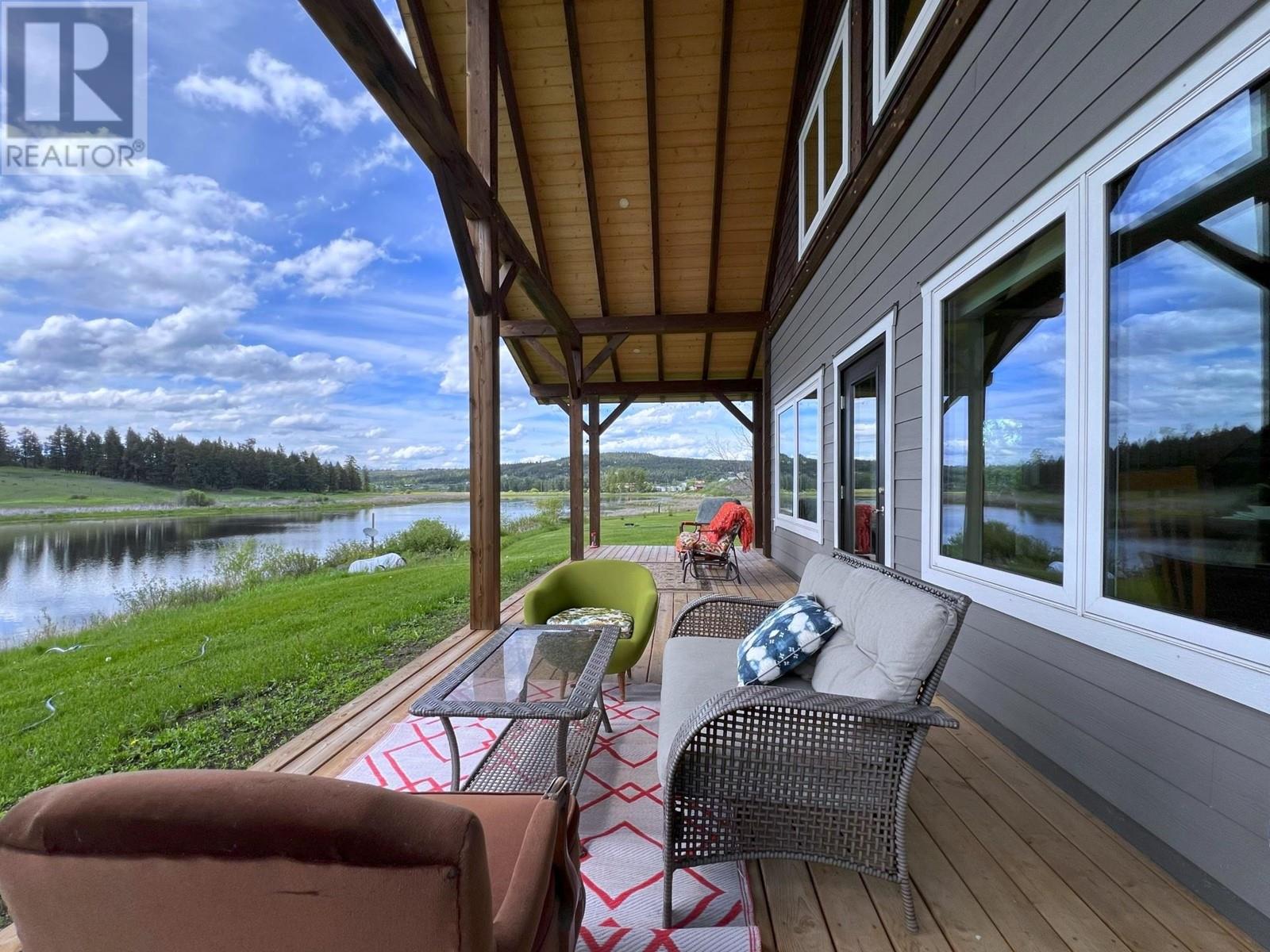 3112 Doctors Lake Road, 150 Mile House, British Columbia  V0K 2G0 - Photo 33 - R2988224