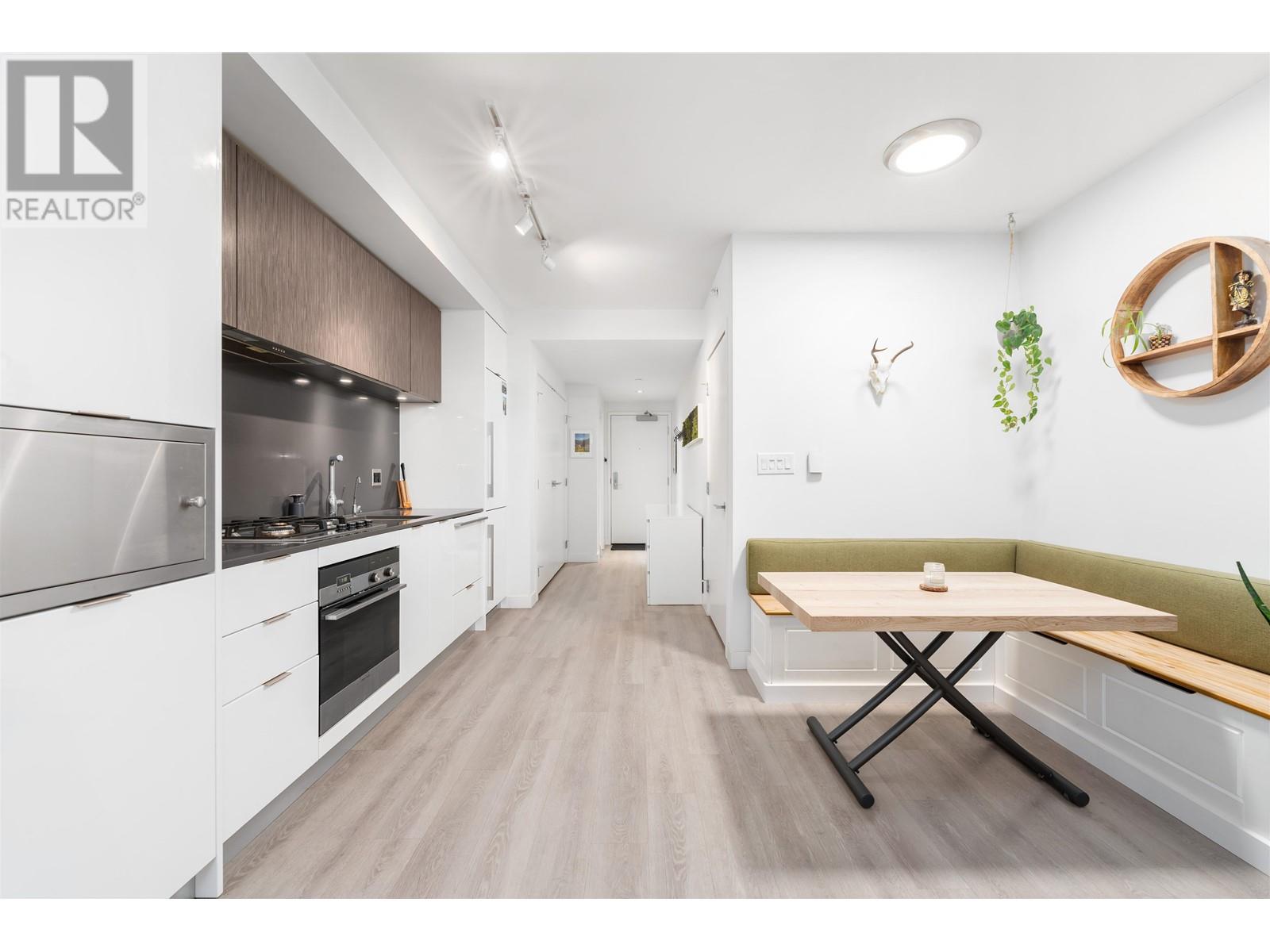 411 209 E 7TH AVENUE, vancouver, British Columbia