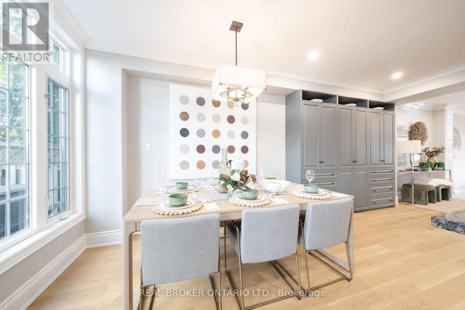 28 Corinth Gardens, Toronto (Bridle Path-Sunnybrook-York Mills), Ontario  M4P 2N5 - Photo 16 - C12071792
