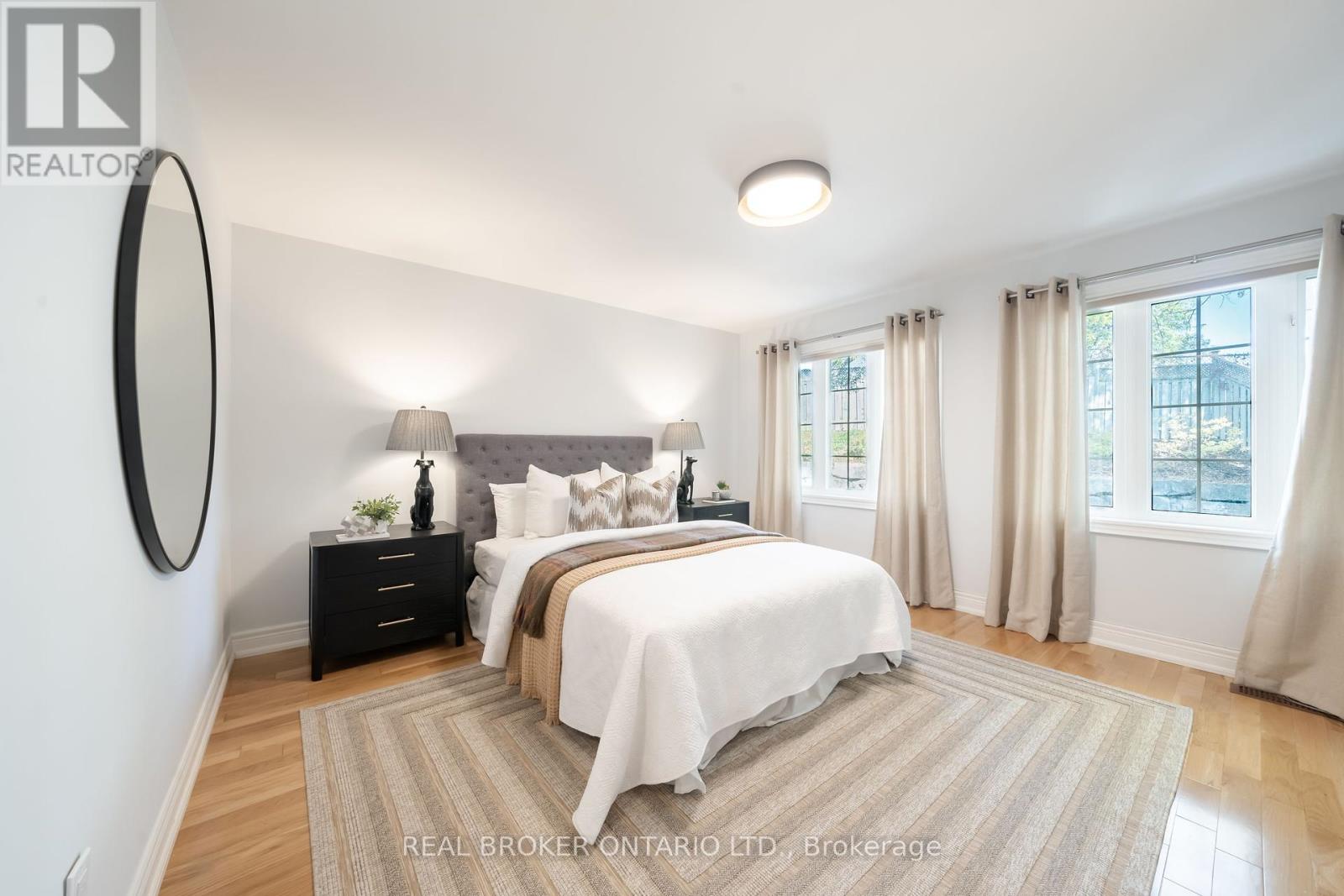 28 Corinth Gardens, Toronto (Bridle Path-Sunnybrook-York Mills), Ontario  M4P 2N5 - Photo 21 - C12071792