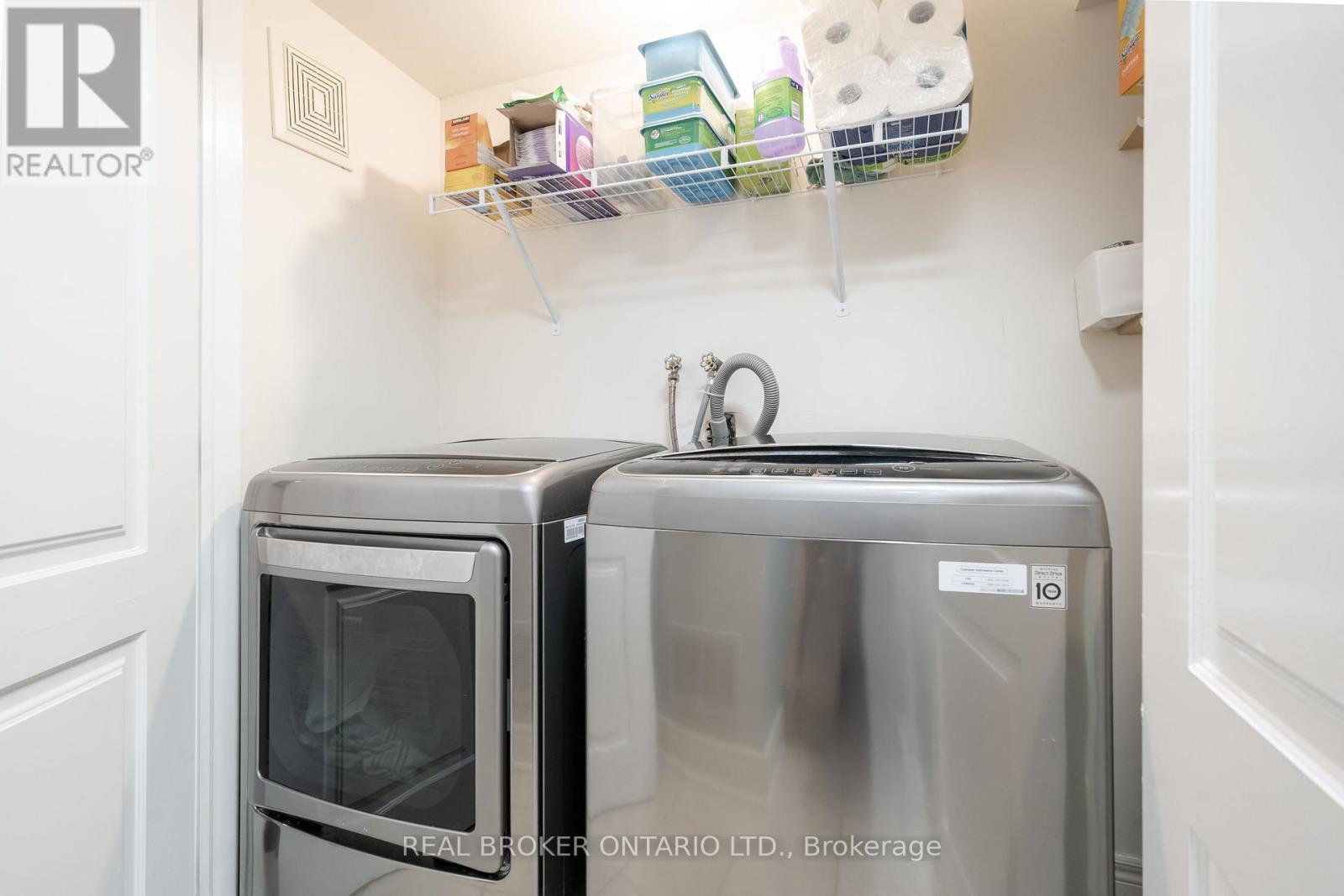 28 Corinth Gardens, Toronto (Bridle Path-Sunnybrook-York Mills), Ontario  M4P 2N5 - Photo 38 - C12071792