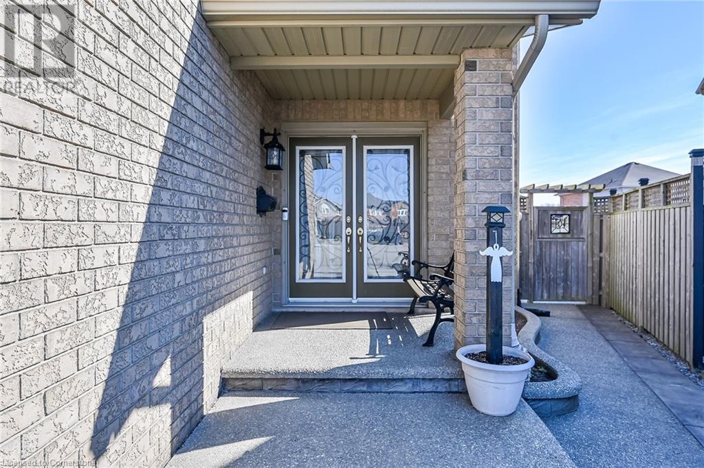 Property at 86 JEREMIAH Court image 4