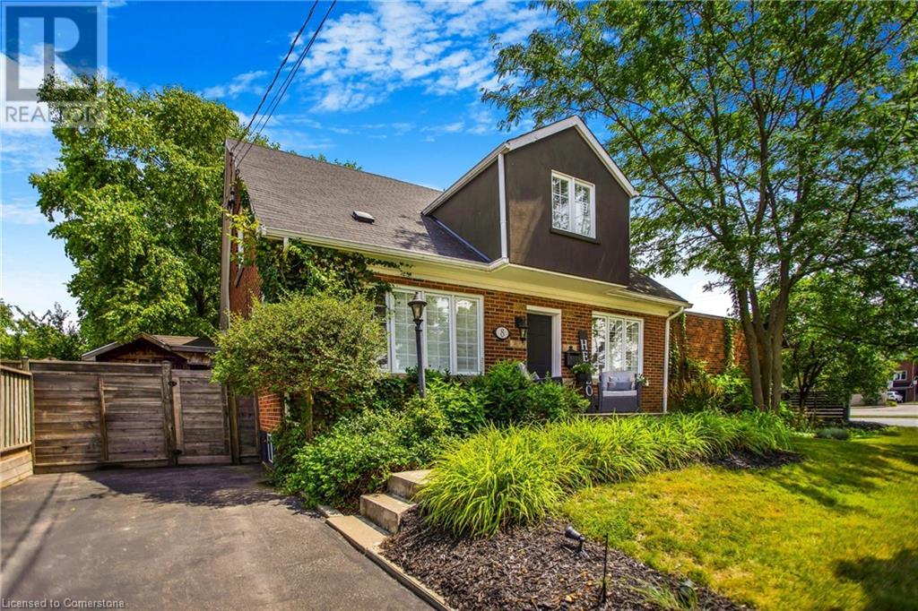 Property at 8 WARWICK Road image 1