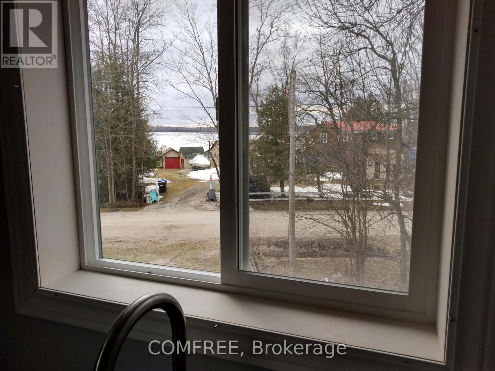 7177 Beach Drive, Ramara, Ontario  L0K 2B0 - Photo 21 - S12071905