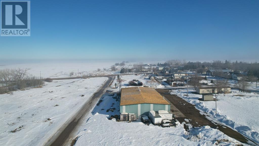 219 Railway Avenue Se, Youngstown, Alberta  T0J 3P0 - Photo 1 - A2202006