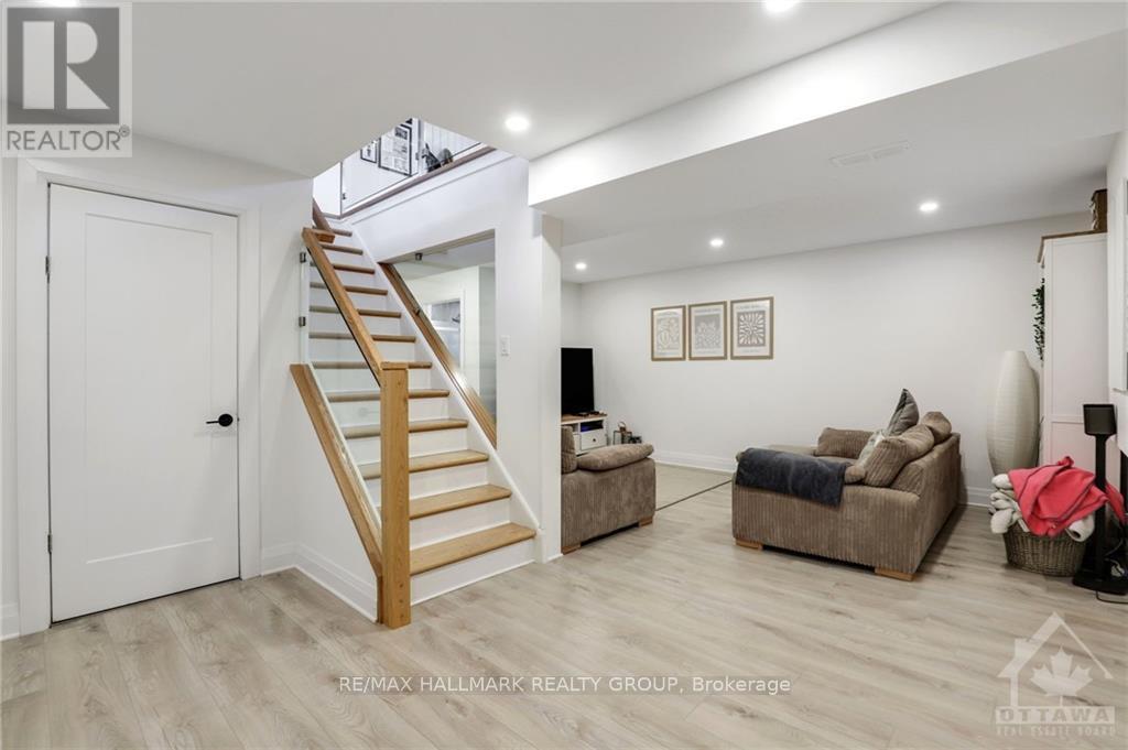 2204 Utah Street, Ottawa, Ontario  K1H 7W8 - Photo 20 - X12071830