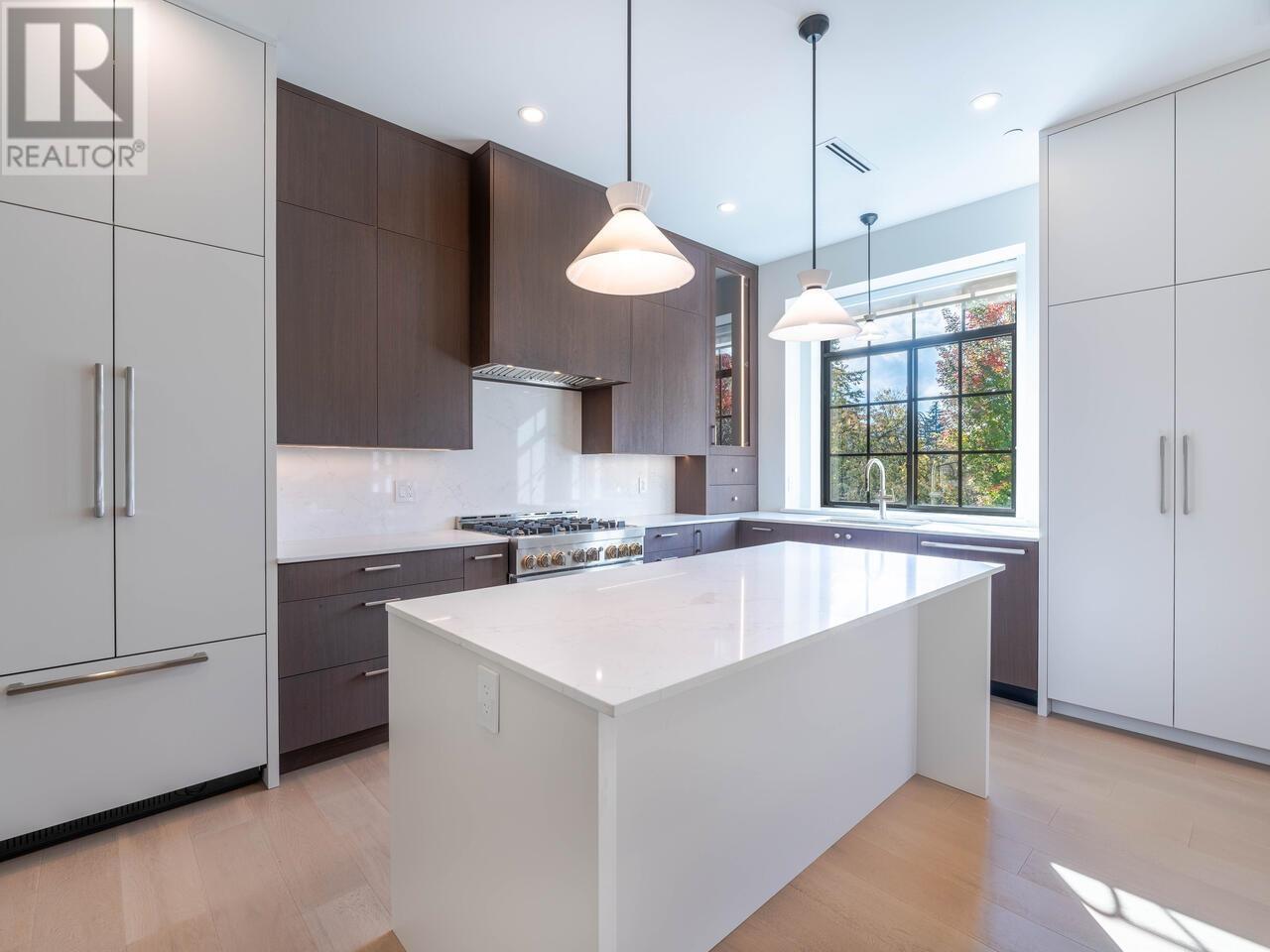 2905 Rosemont Drive, Vancouver, British Columbia  V5S 2C7 - Photo 6 - R2988195