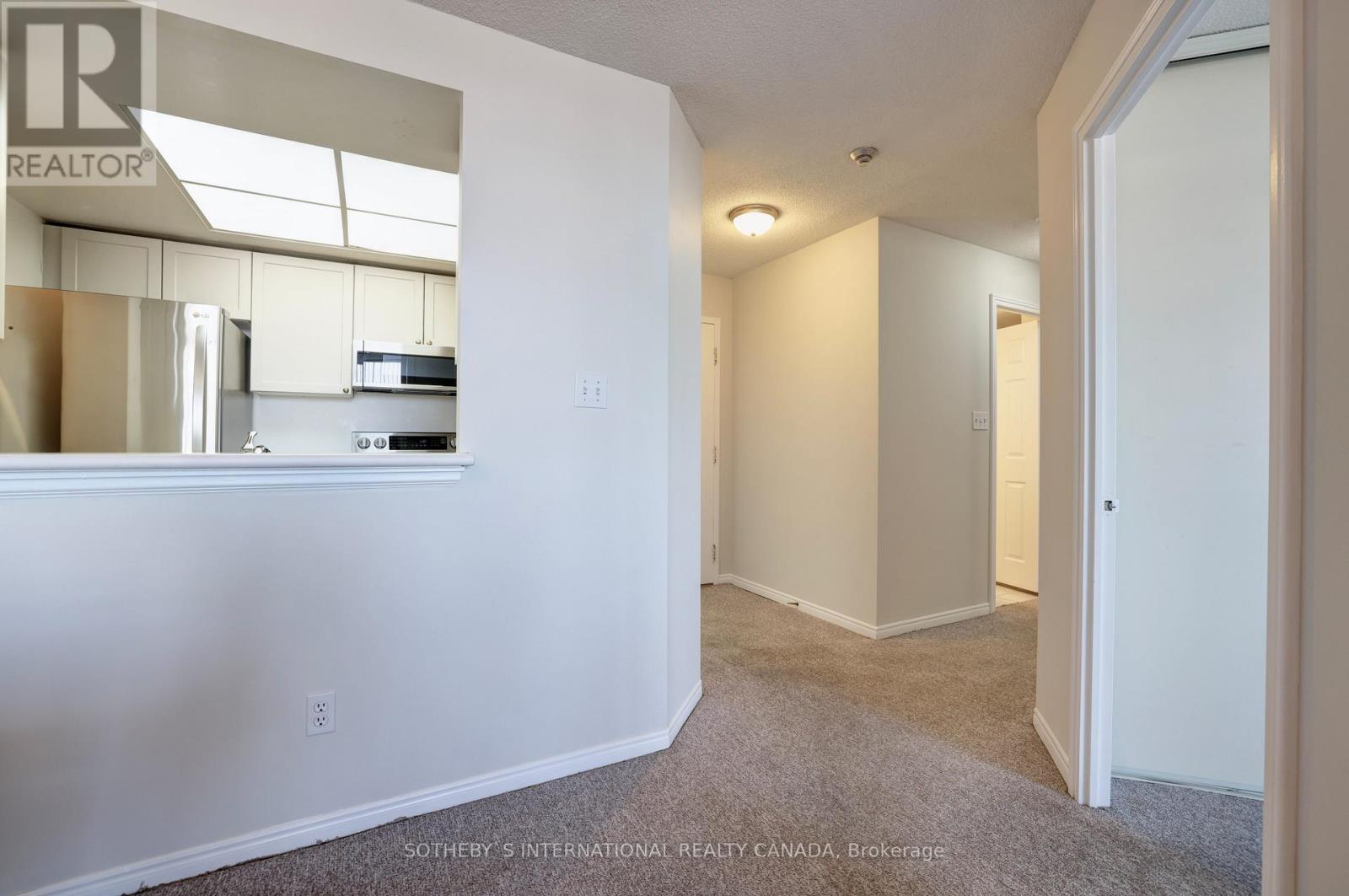 Ph04 - 1001 Cedarglen Gate, Mississauga, Ontario  L5C 4R2 - Photo 20 - W12071810