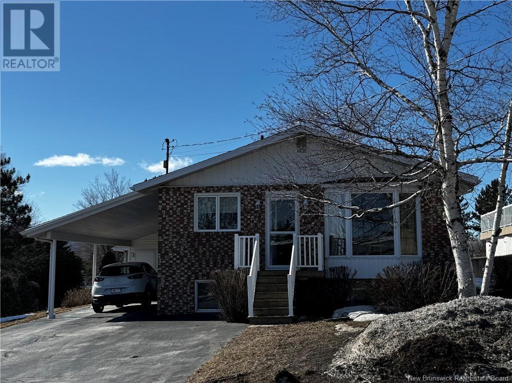 102 49e Avenue, Edmundston, New Brunswick  E3V 3E6 - Photo 24 - NB115891