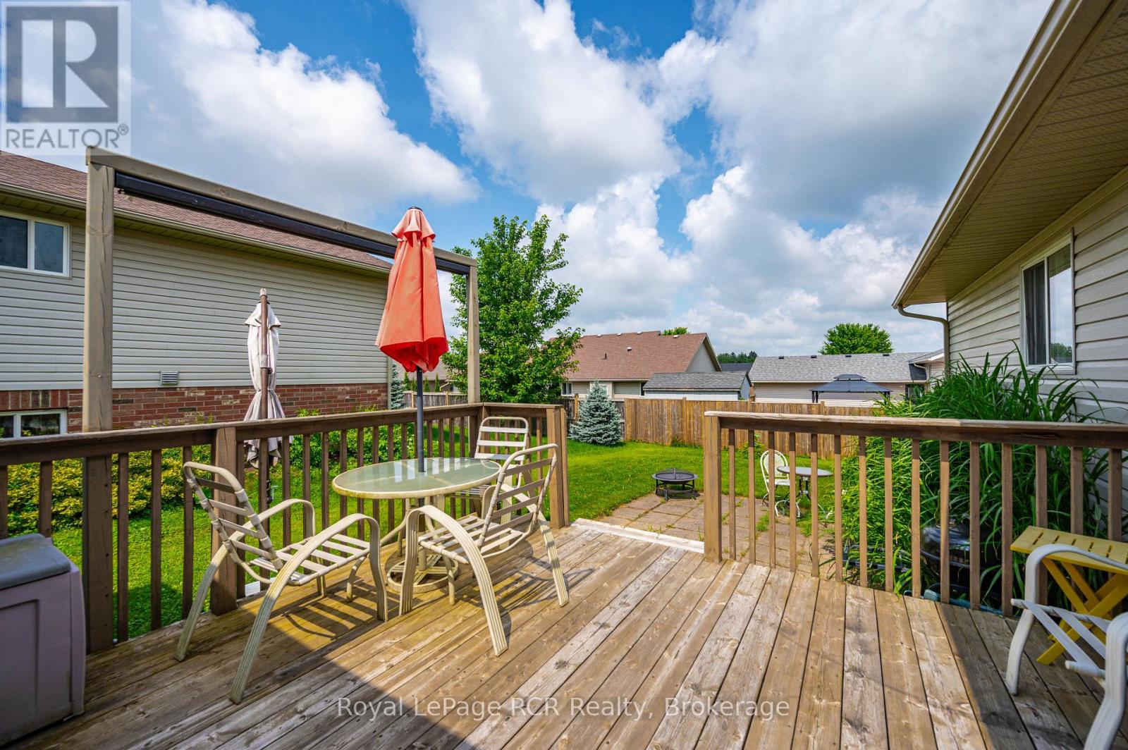 675 Albert Street, Wellington North, Ontario  N0G 2L2 - Photo 8 - X12071902