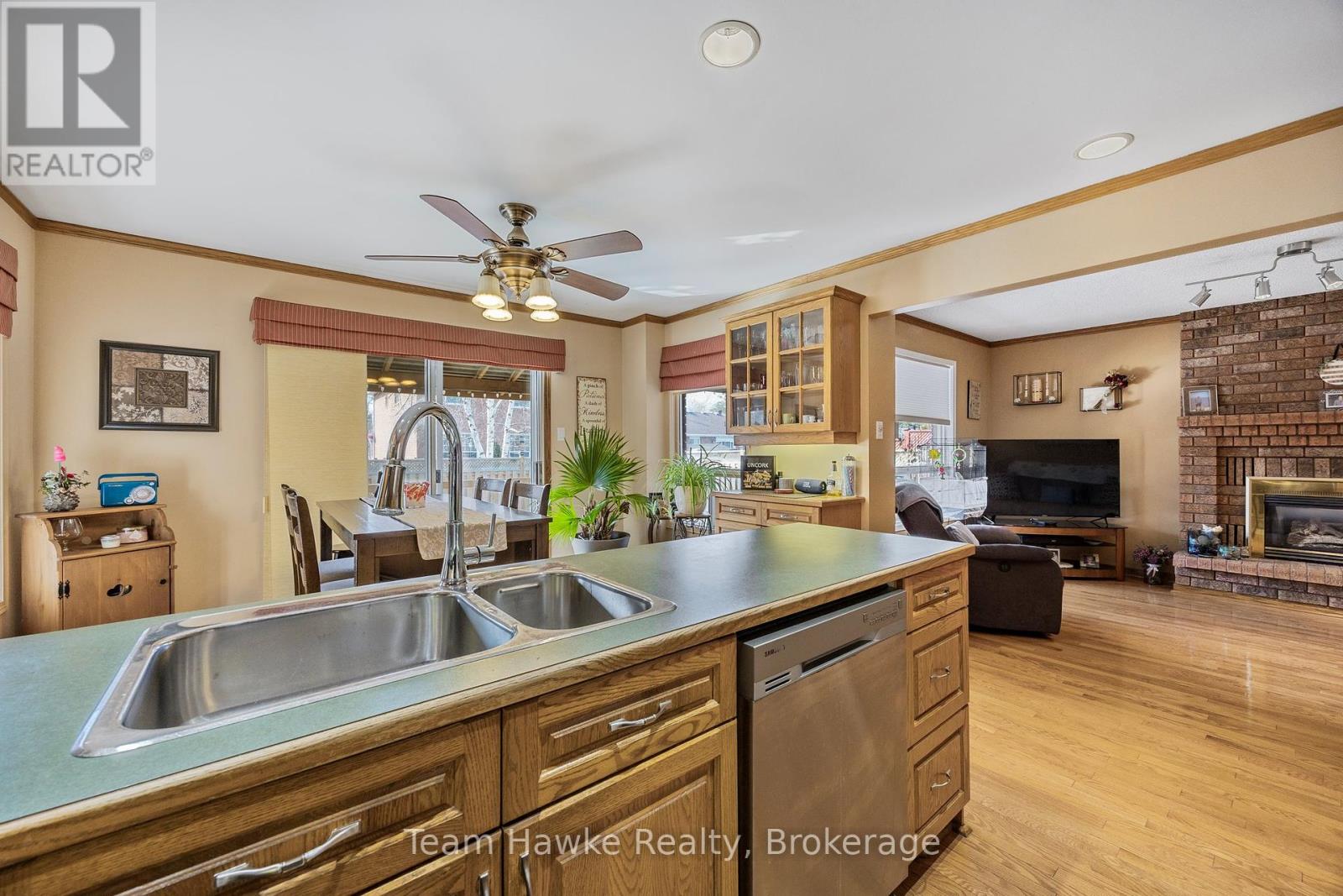 953 Playfair Road, Midland, Ontario  L4R 4X9 - Photo 18 - S12071944