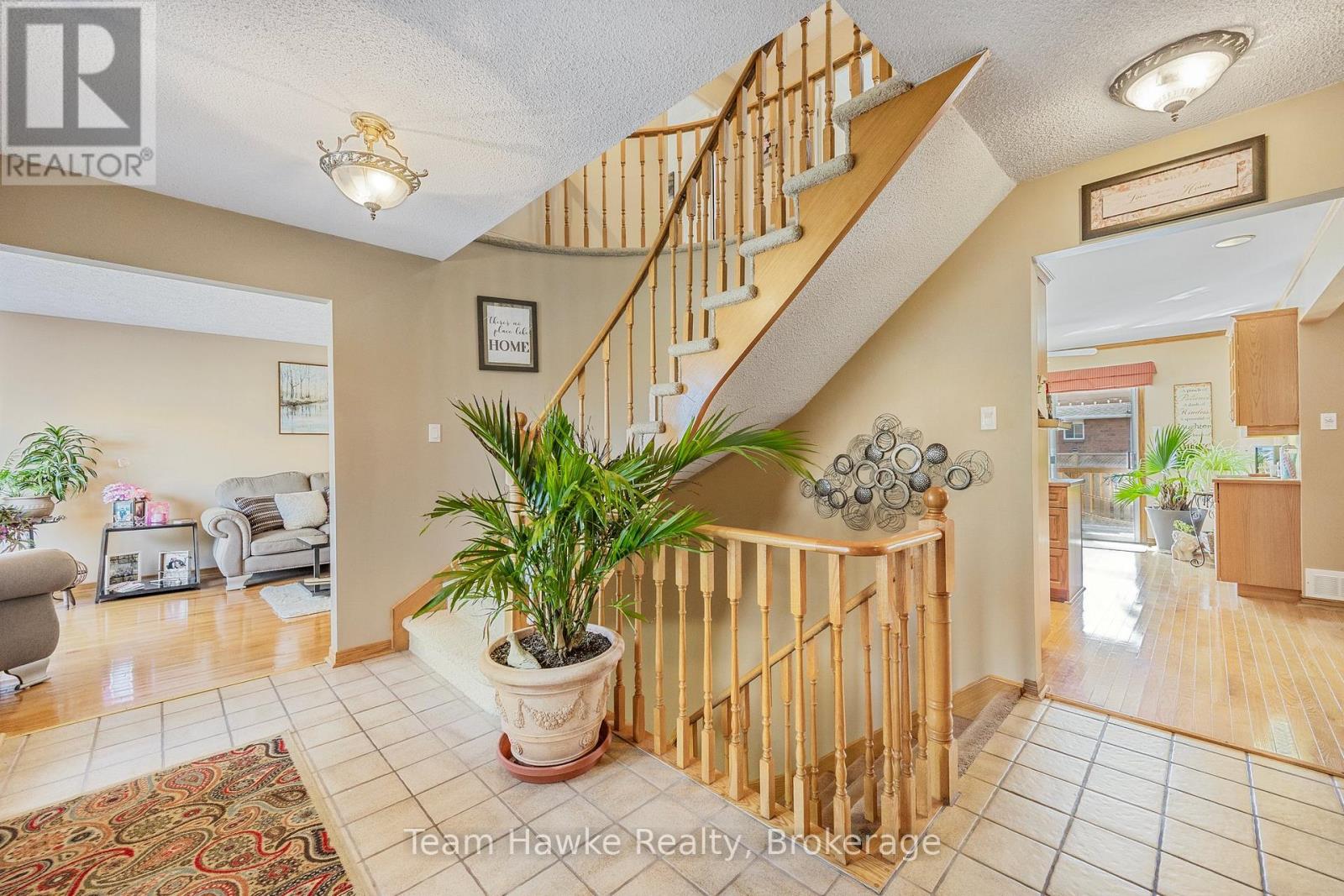 953 Playfair Road, Midland, Ontario  L4R 4X9 - Photo 5 - S12071944