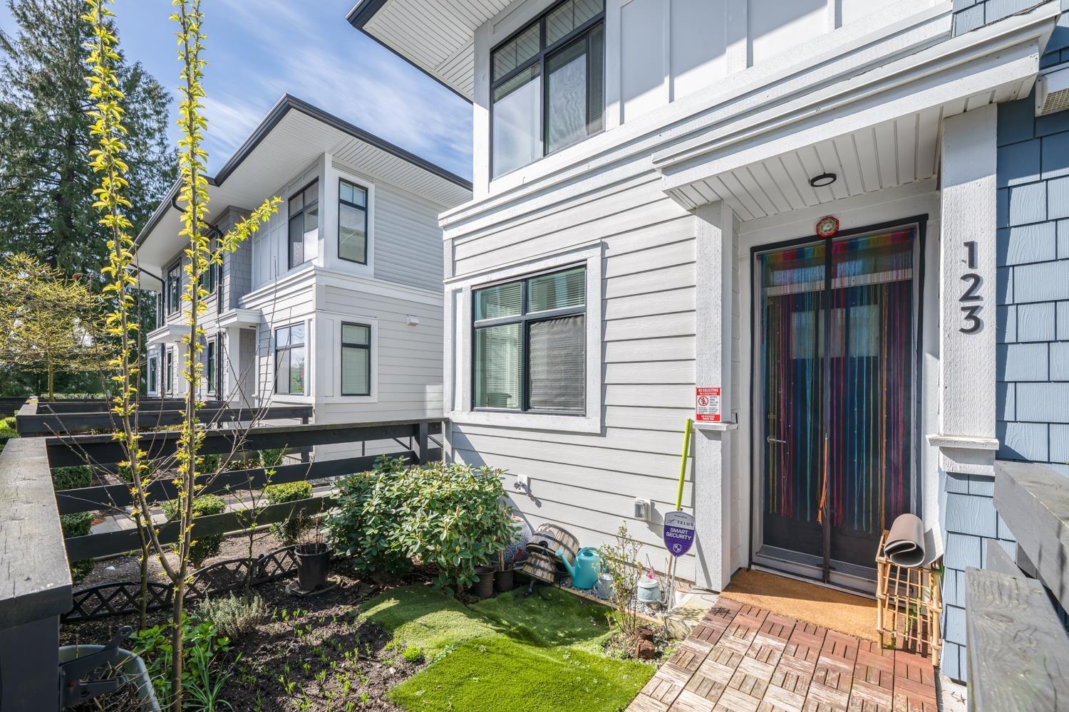 123 15235 Sitka Drive, Surrey, British Columbia  V3S 0A9 - Photo 7 - R2987204