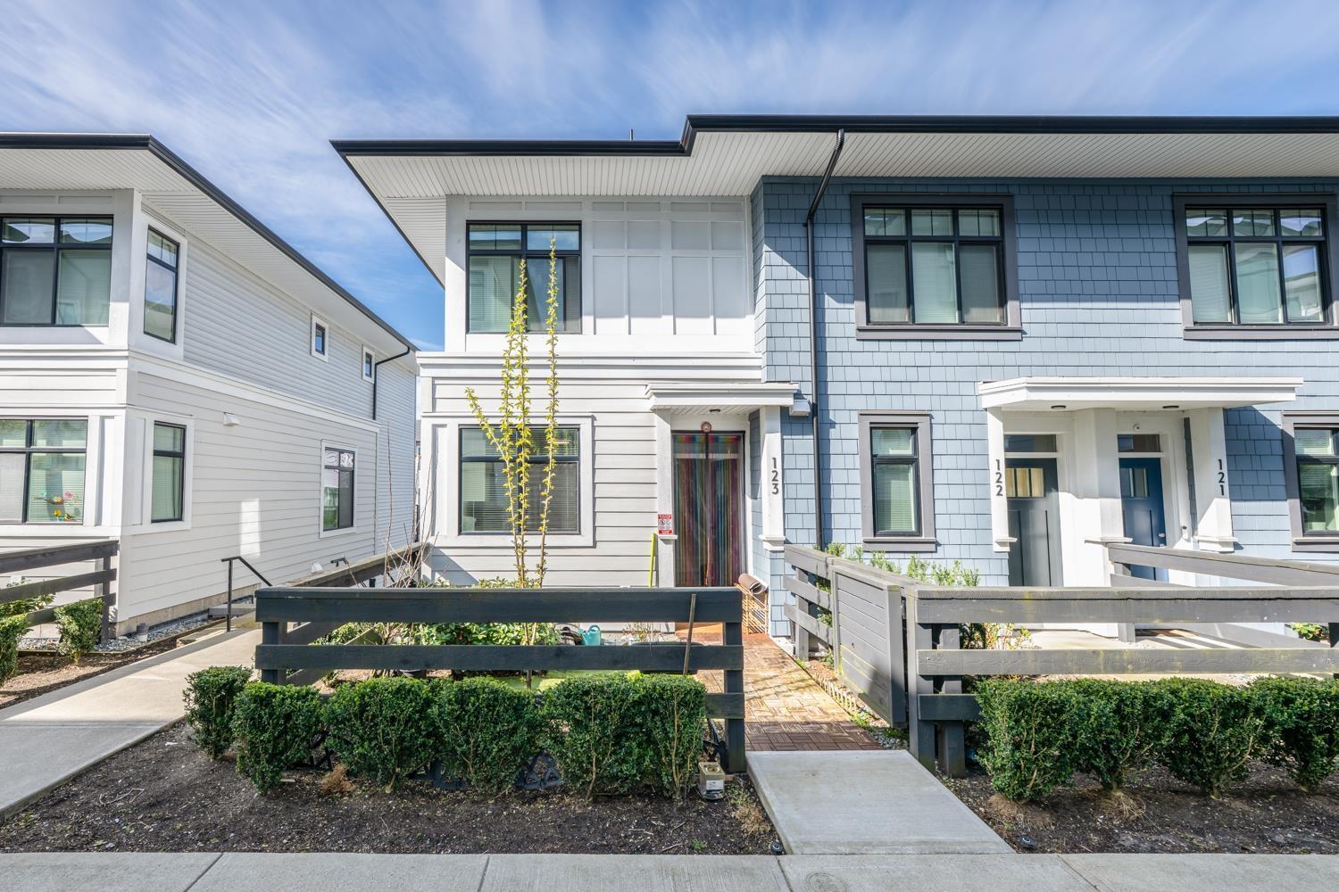 123 15235 Sitka Drive, Surrey, British Columbia  V3S 0A9 - Photo 6 - R2987204