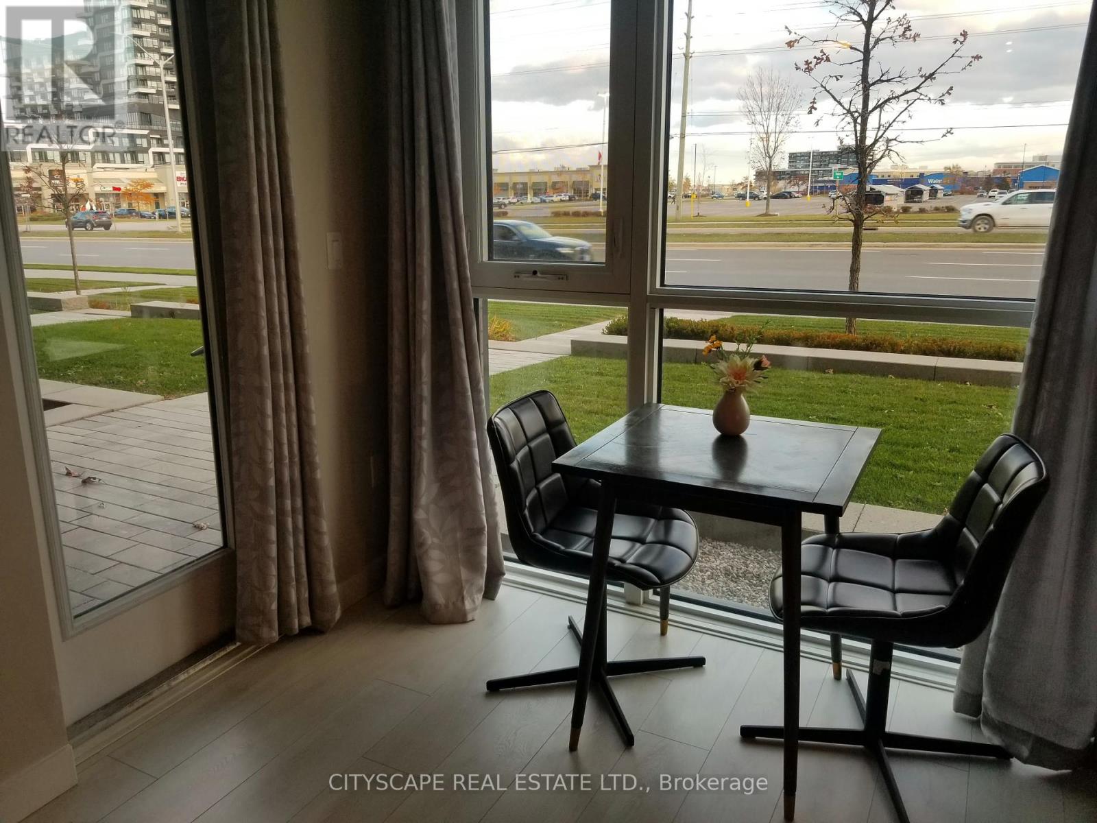 119 - 210 Sabina Drive, Oakville, Ontario  L6H 0W6 - Photo 11 - W12070712